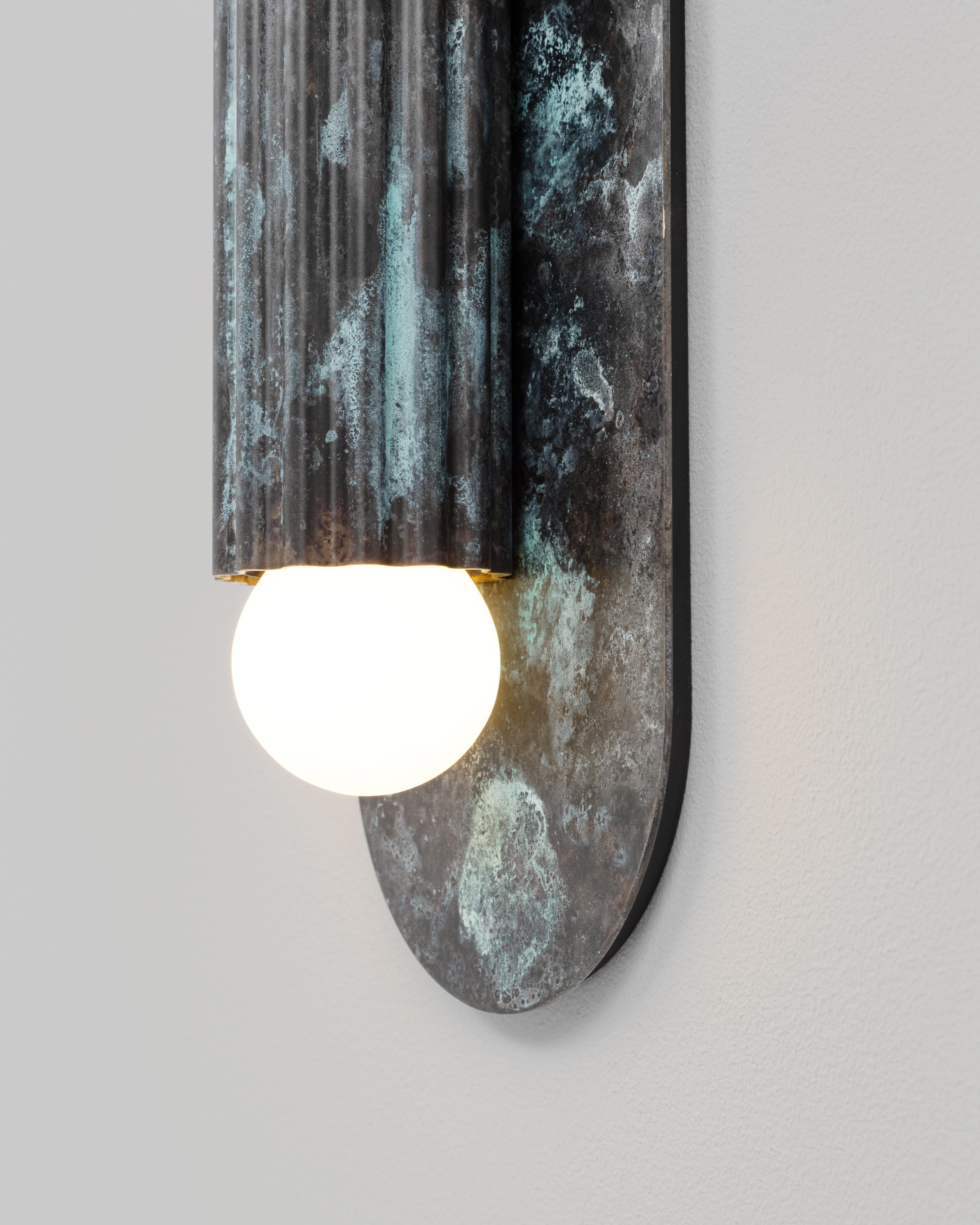 Laiton Applique murale Vesta Medium en vente