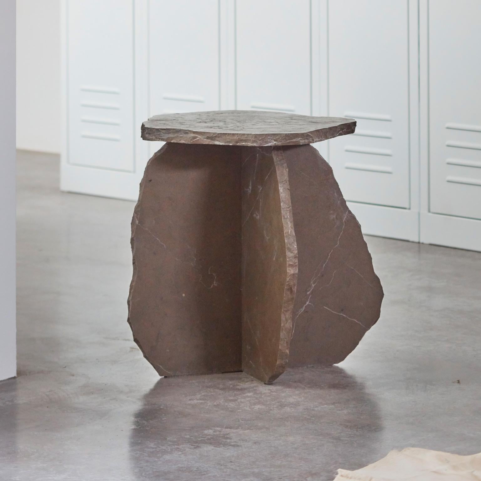 “Vestiges Side Table” Marble Stone Brutalist Minimalist Coffee Table In New Condition For Sale In Terrassa, Catalonia