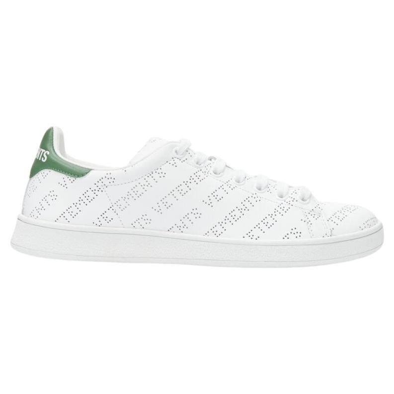 VETEMENTS 2018 Demna Logo perforiertes Leder Stan Smith niedriger Sneaker EU38 im Angebot