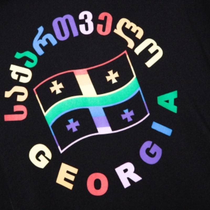 Vetements Schwarzes T-Shirt aus Baumwolle mit Regenbogen-Georgianischem Flaggendruck S Herren im Angebot