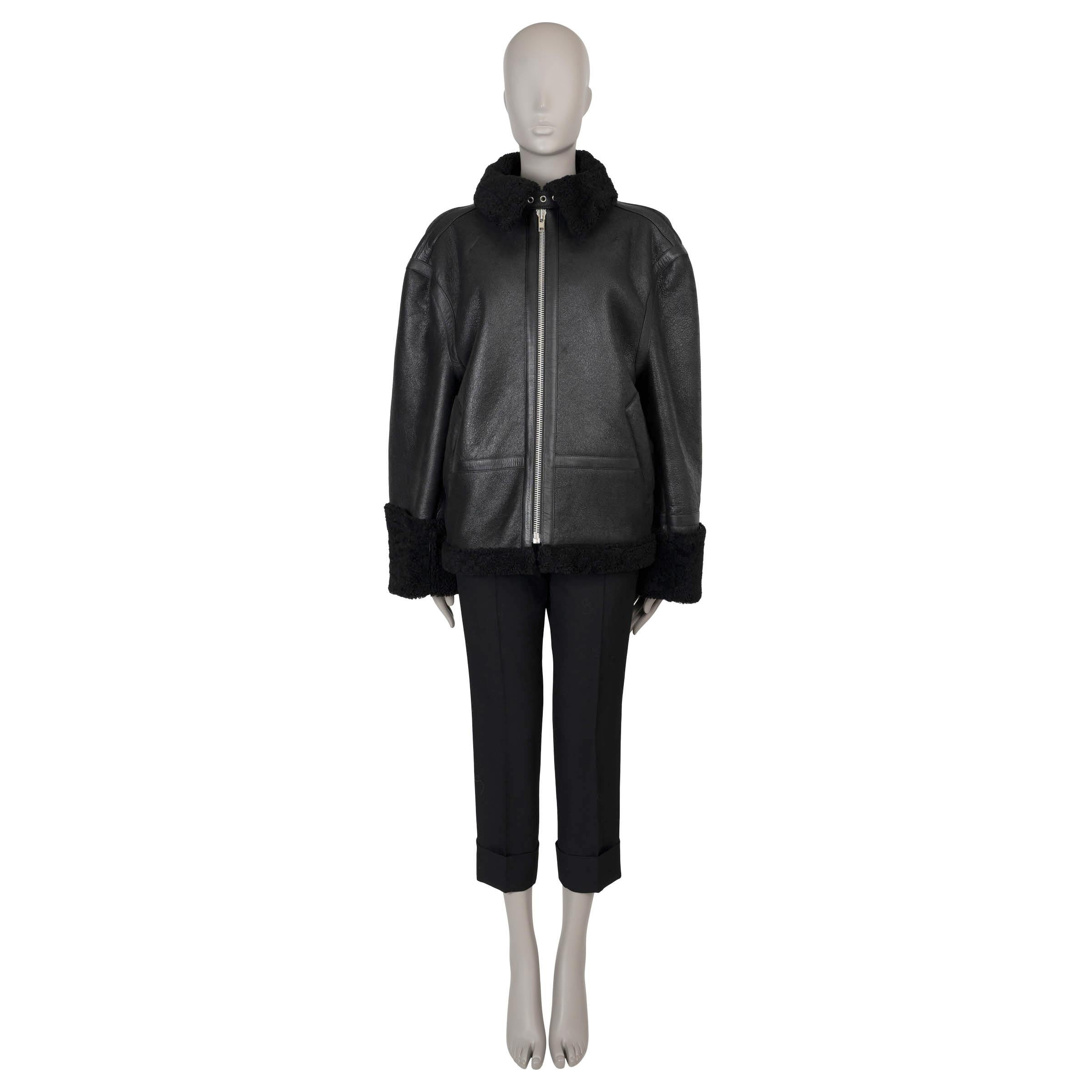VETEMENTS black leather 2016 SHEARLING LINED BIKER Jacket S In Excellent Condition For Sale In Zürich, CH