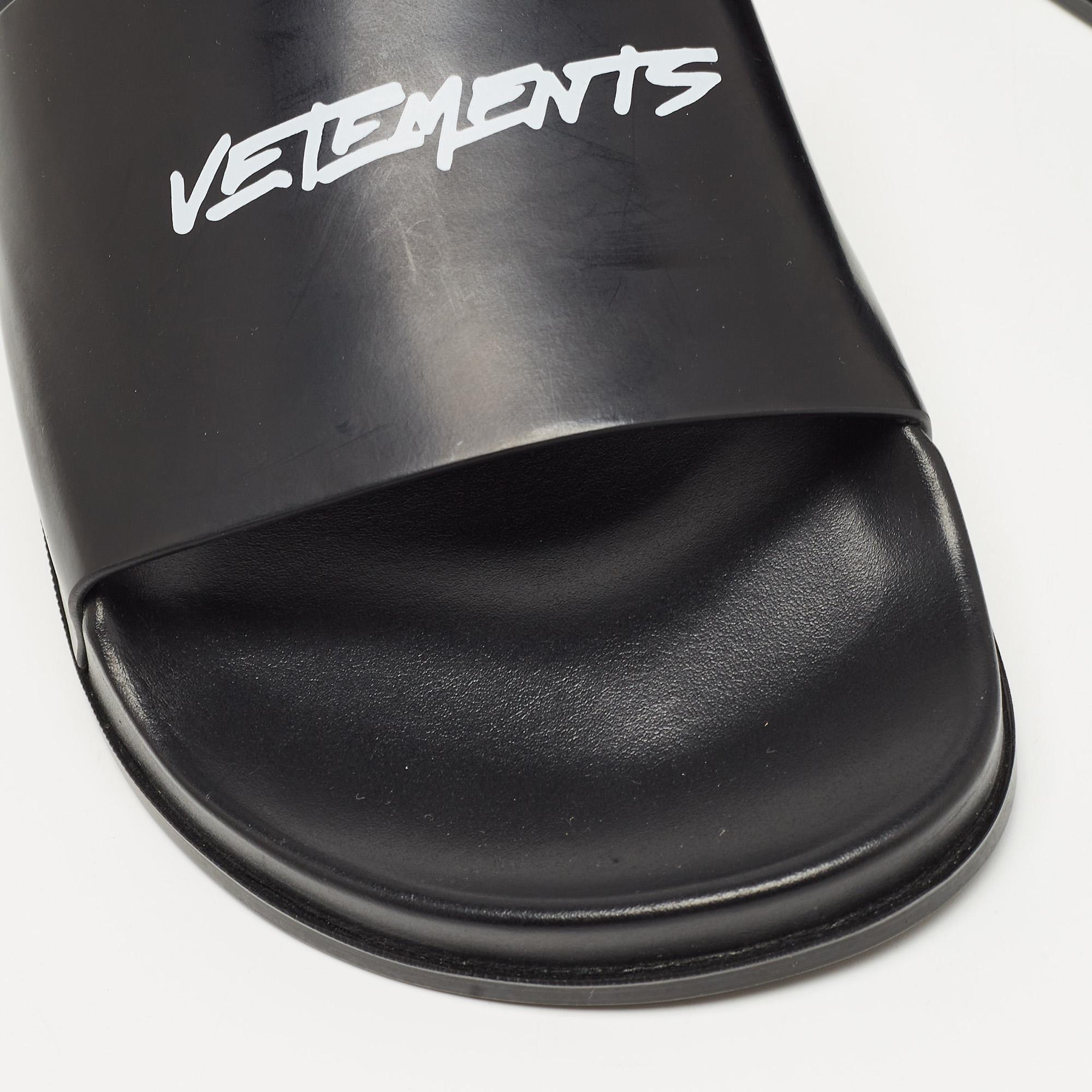 Vetements Black Leather Logo Flat Slides Size 43 For Sale 1
