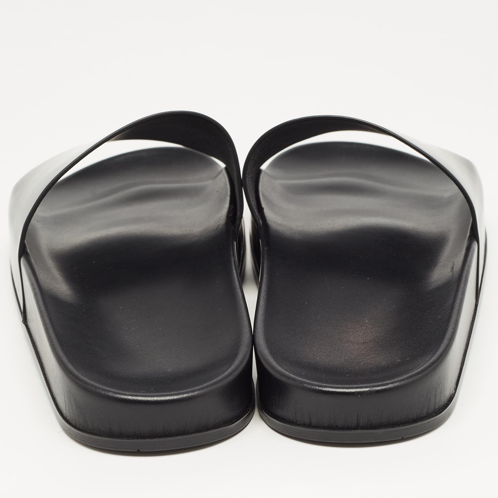 Vetements Black Leather Logo Flat Slides Size 43 For Sale 2