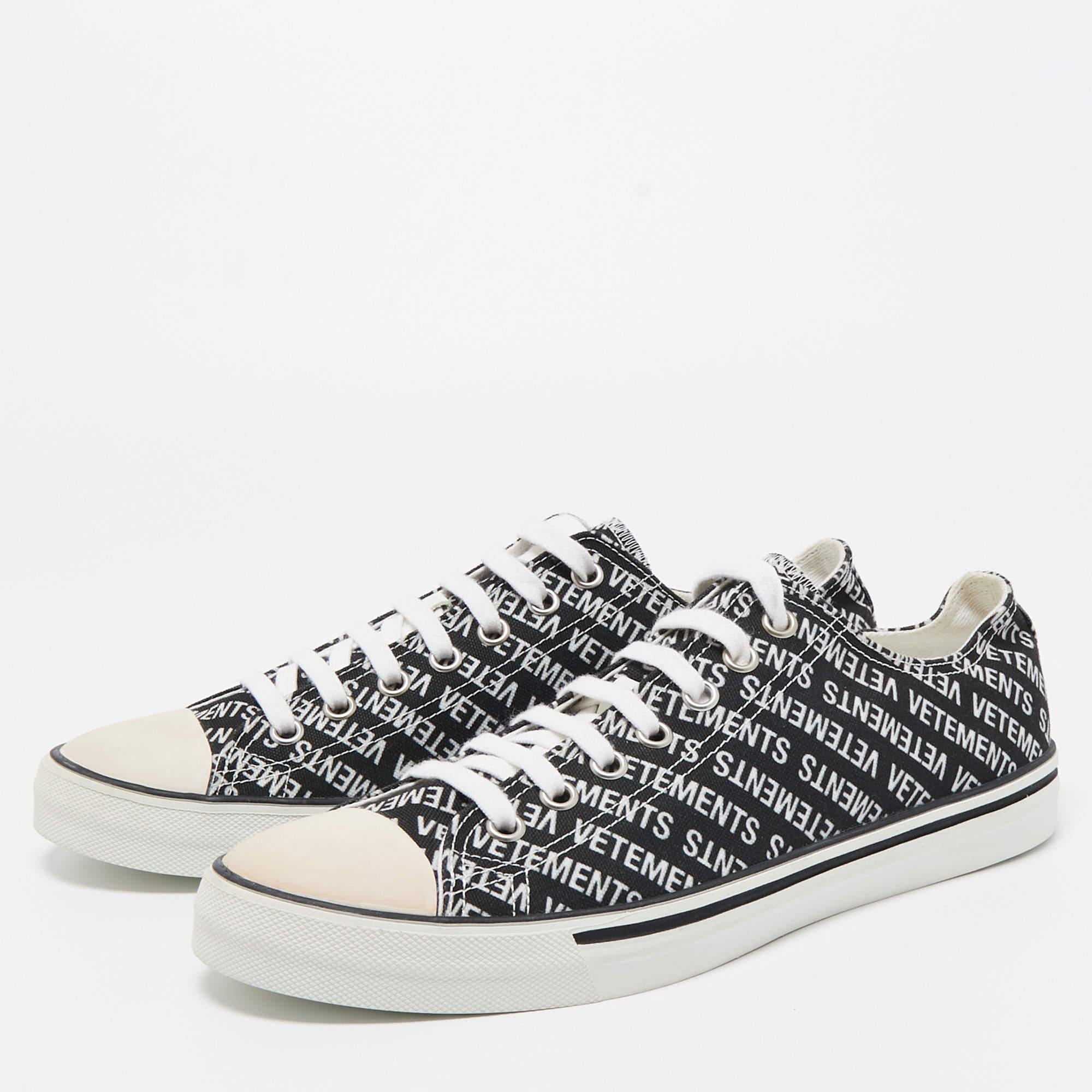 Coming in a classic silhouette these designer sneakers are a seamless combination of luxury comfort and style. These sneakers are designed with signature details and comfortable insoles.