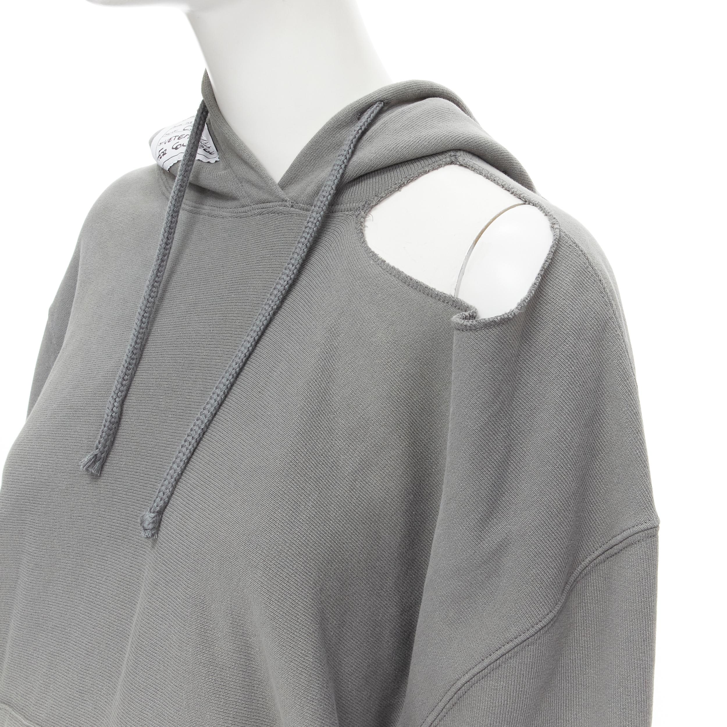 VETEMENTS Champion 2017 Demna Reverse Weave grey cotton hole shoulder hoodie S For Sale 1
