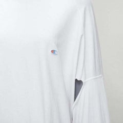 VETEMENTS CHAMPION suéter blanco con logo y cinta deconstruido con mangas recortadas S