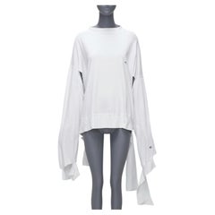 VETEMENTS CHAMPION maglia bianca con nastro logato e manica tagliata S. S. White