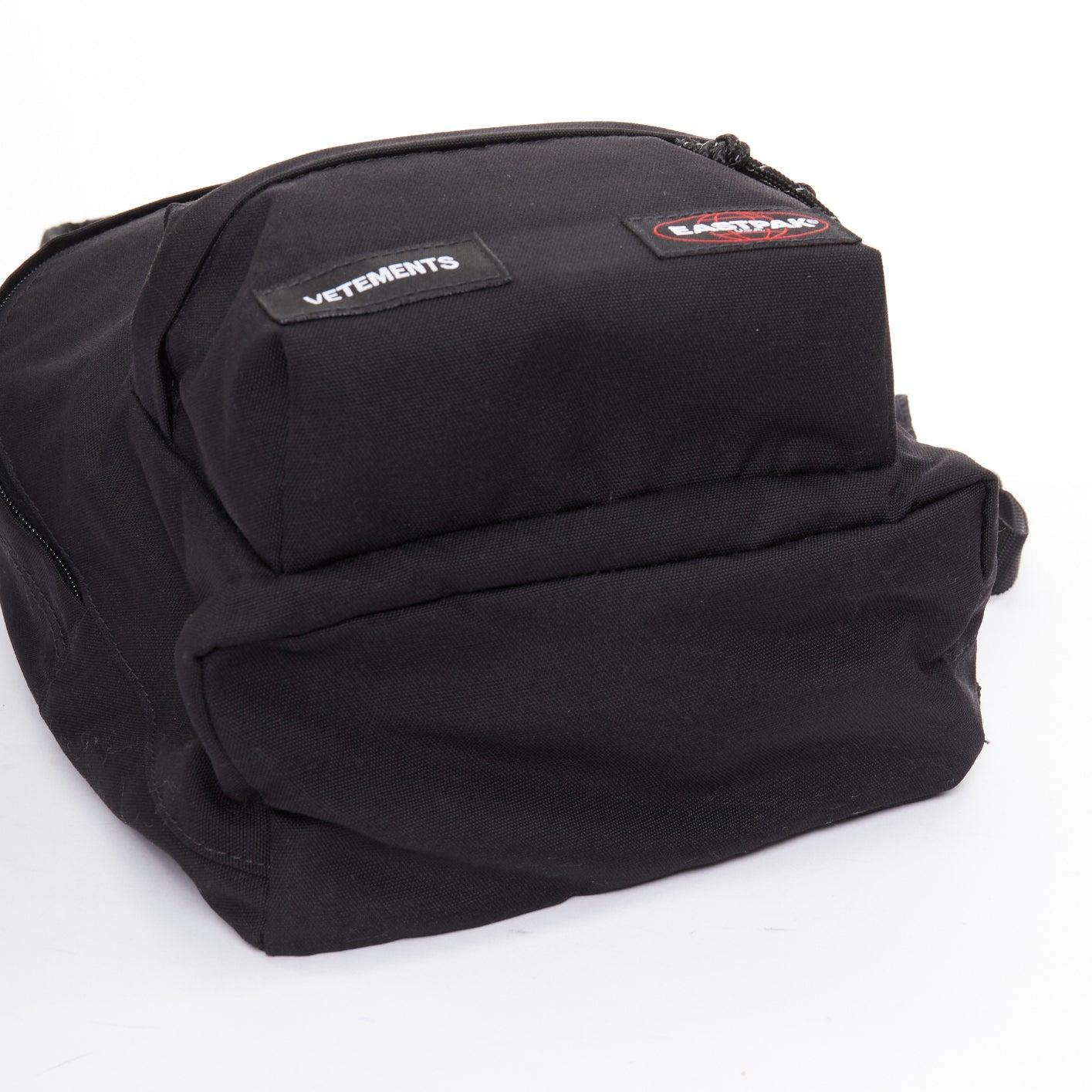 VETEMENTS EASTPAK 2017 sac à dos mini-sac à bandoulière avec logos noirs en vente 4