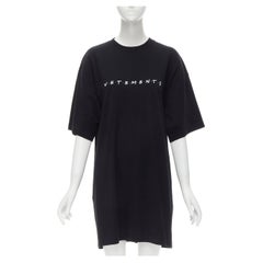 VETEMENTS Friends logo embroidered Limited Edition black cotton unisex long 