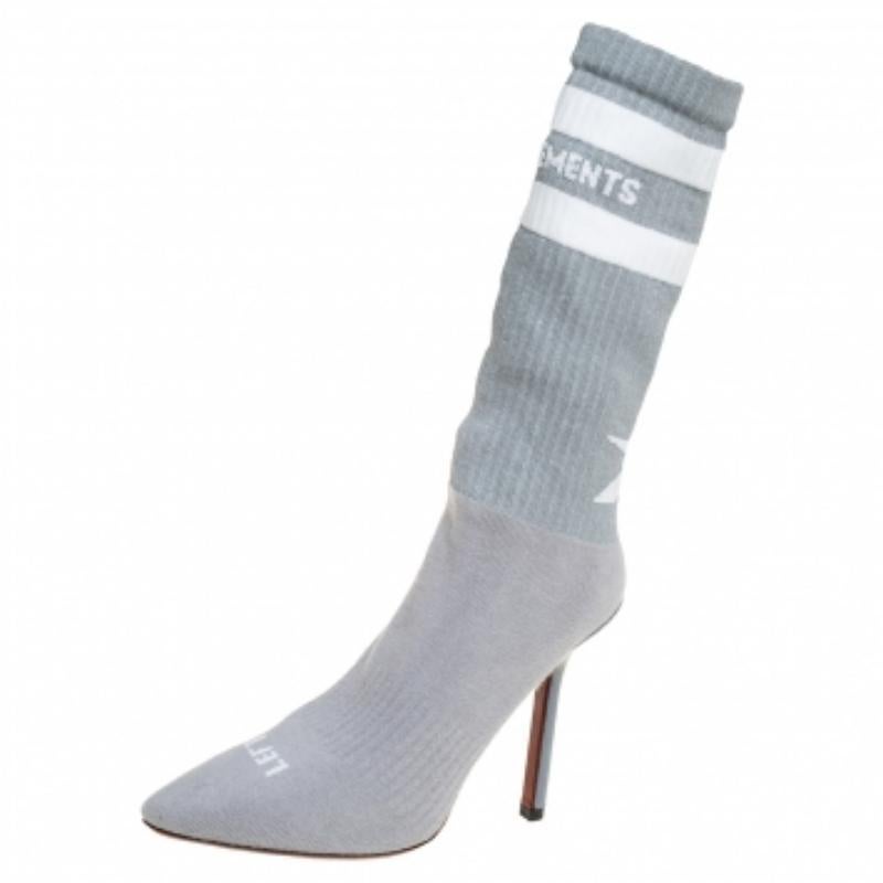 Vetements Grey Knit Fabric Reflective Sock Boots Size 36 In Excellent Condition For Sale In Dubai, Al Qouz 2