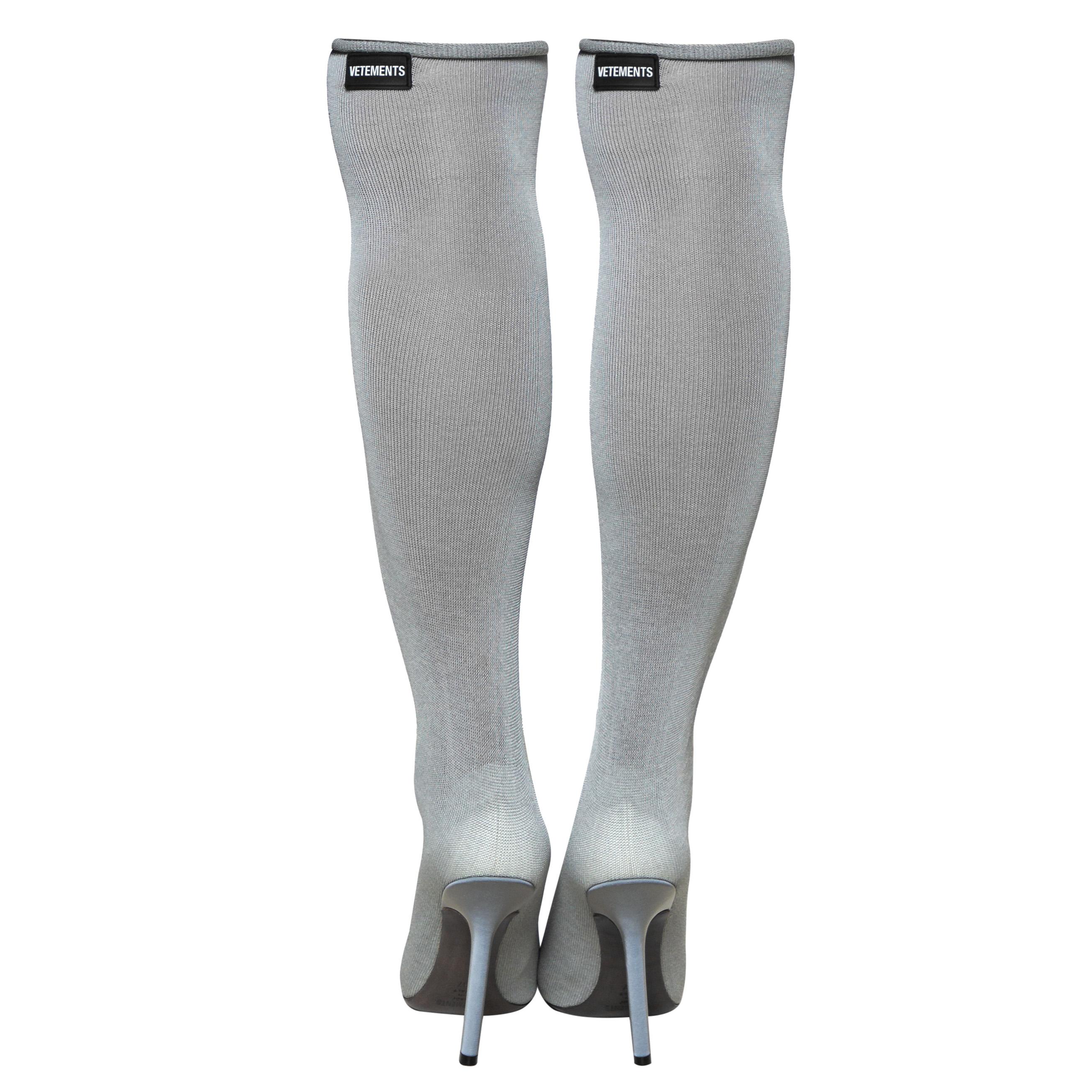 Vetements Grey Stretch Fabric Knee High Boots Size 37 In Good Condition For Sale In Dubai, Al Qouz 2