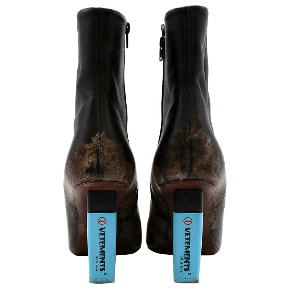 Vetements Highlighter-Heel Distressed Leather Ankle Boots - Taille EU 39