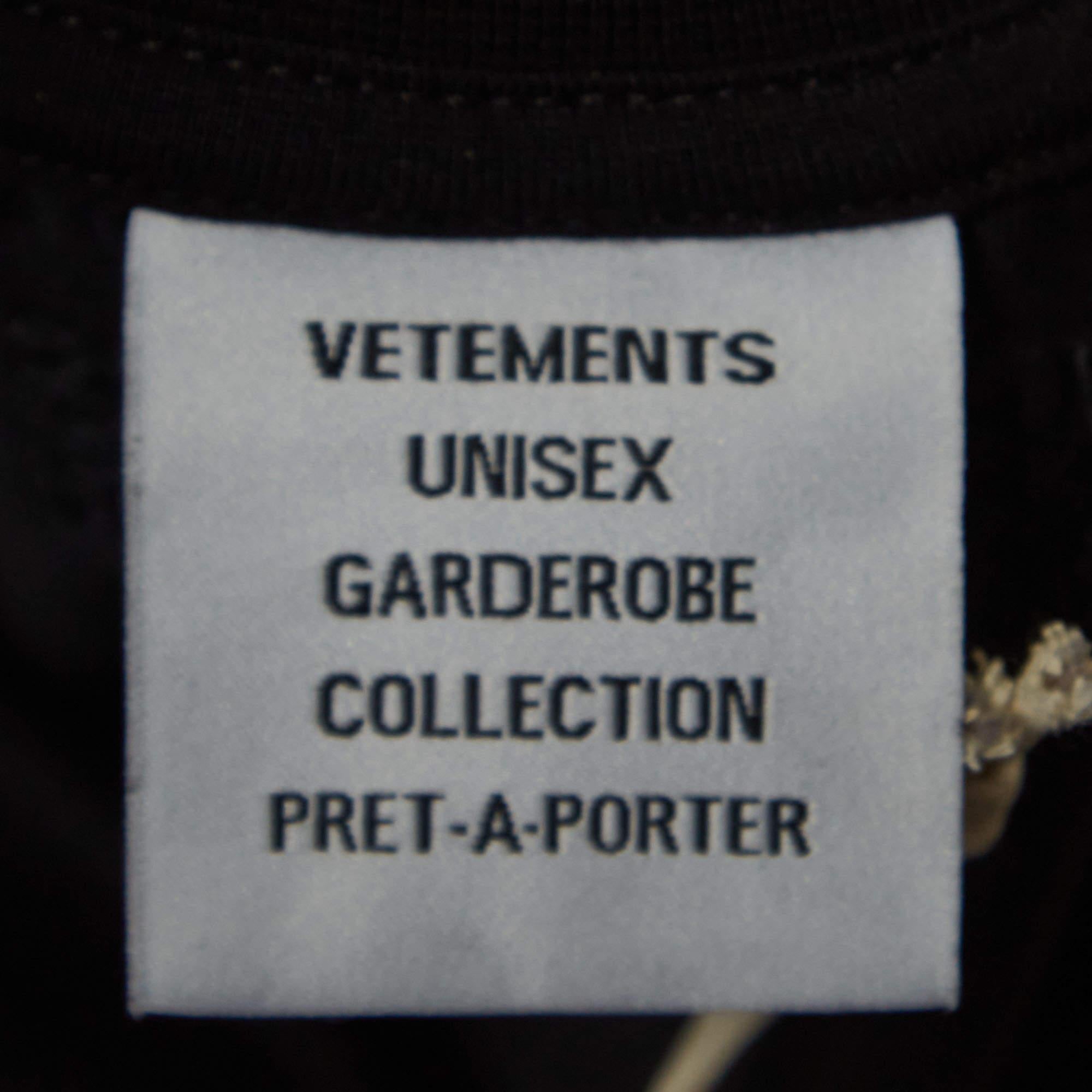 Men's Vetements Limited Edition Black Slogan Print Cotton Crewneck T-Shirt S