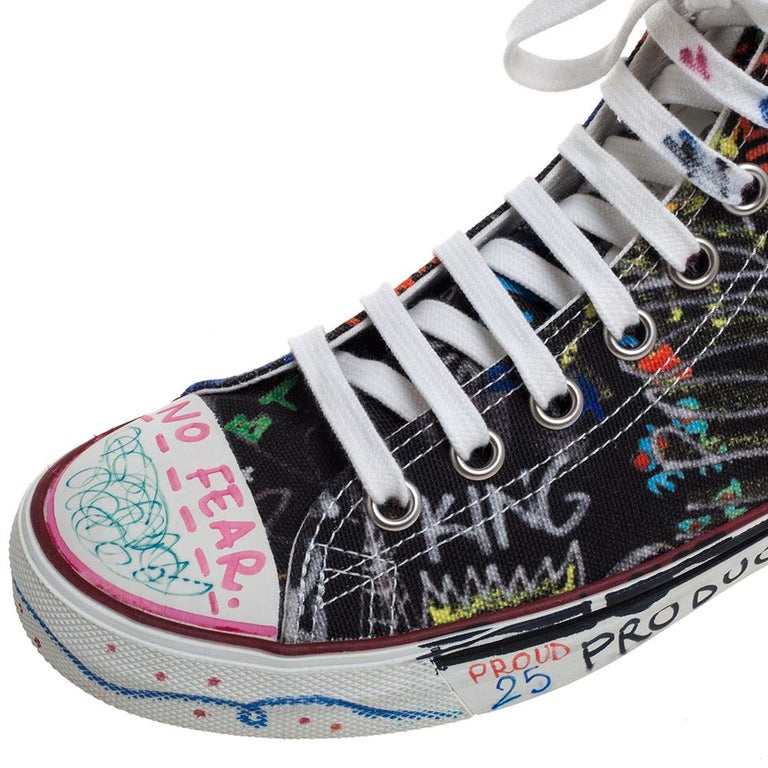 Vetements Multicolor Top High Graffiti Sneakers Size 39 at 1stDibs