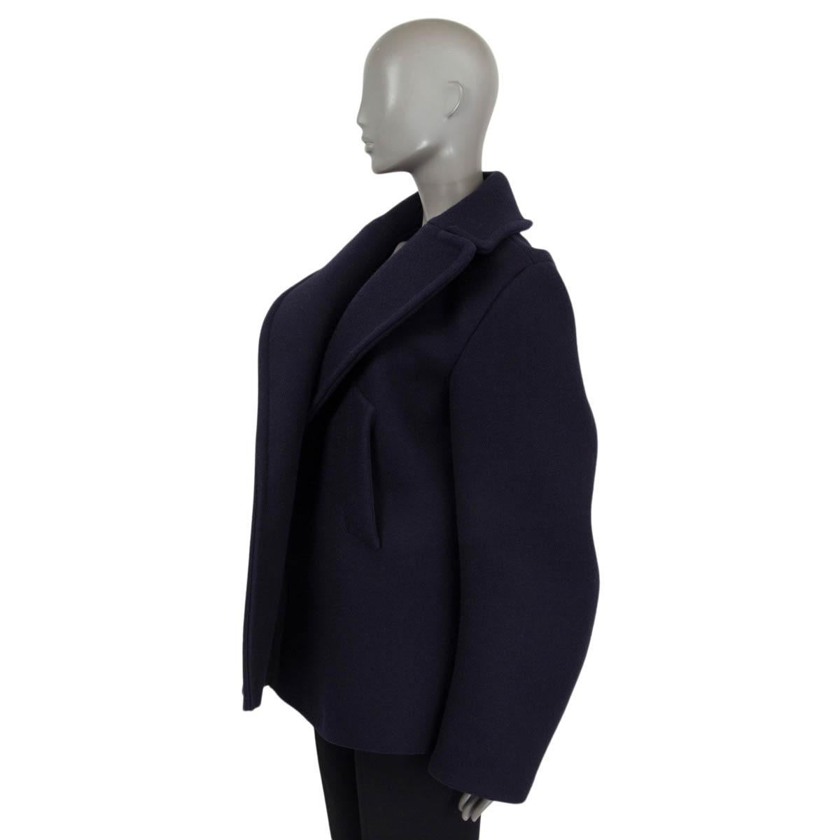 VETEMENTS navy blue wool 2018 OVERSIZED OPEN CABAN Jacket S In Excellent Condition For Sale In Zürich, CH