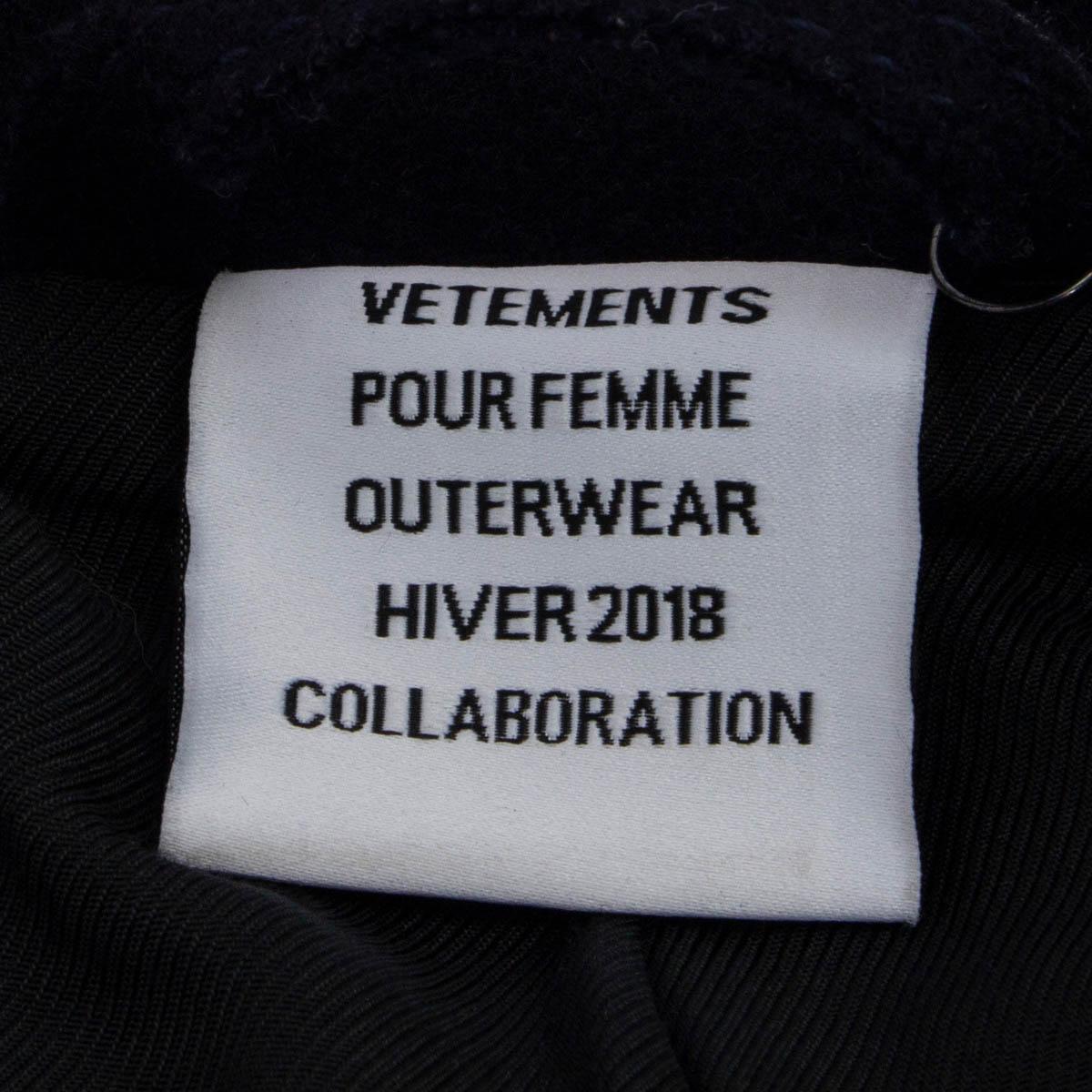 VETEMENTS navy blue wool 2018 OVERSIZED OPEN CABAN Jacket S For Sale 2