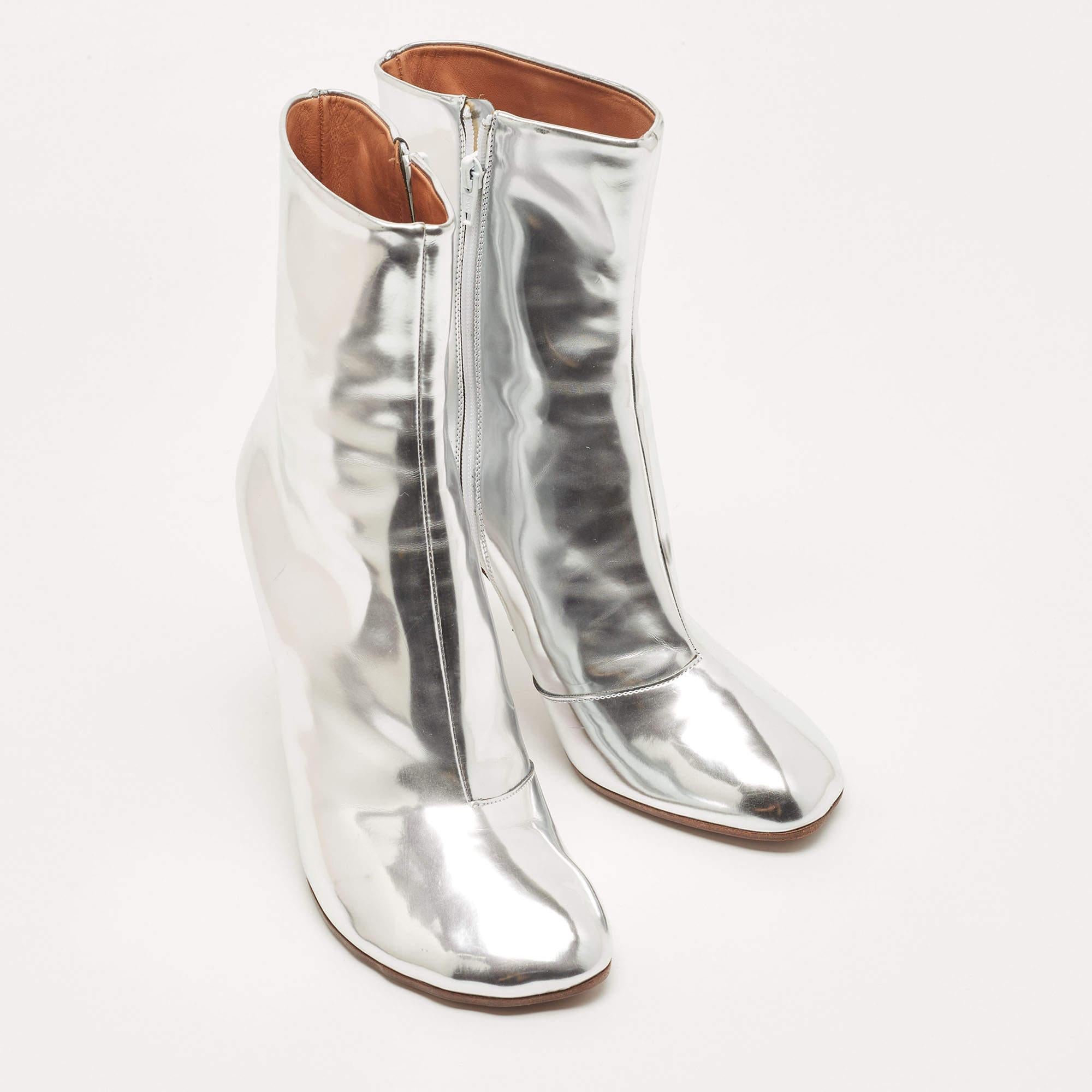 Vetements Silver Leather Ankle Boots Size 38 For Sale 1