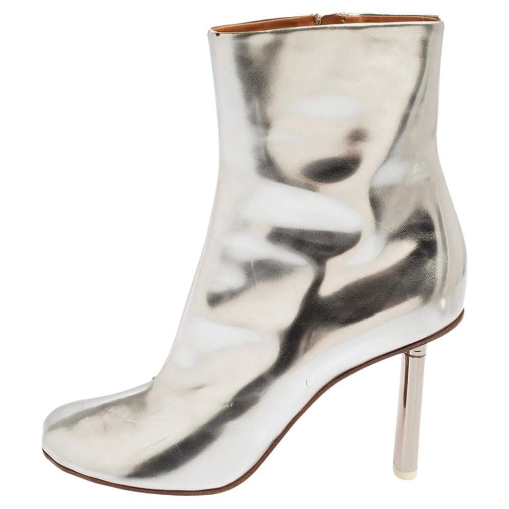 Vetements Silver Leather Ankle Boots Size 39 For Sale