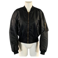 Chaqueta bomber de poliamida negra de VETEMENTS, talla S