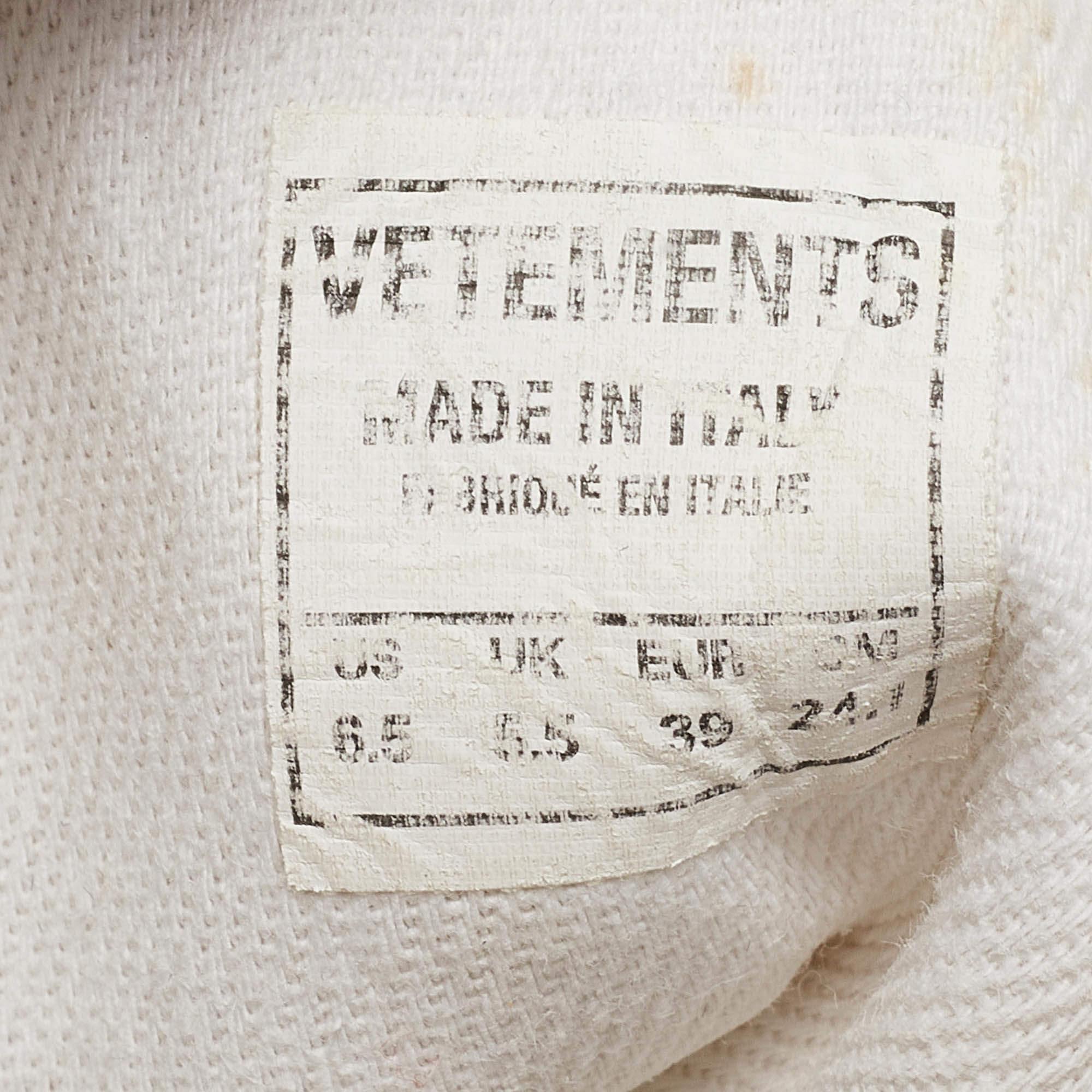 Vetements White Canvas Printed Hard Core Happiness High Top Sneakers Size 39 For Sale 4