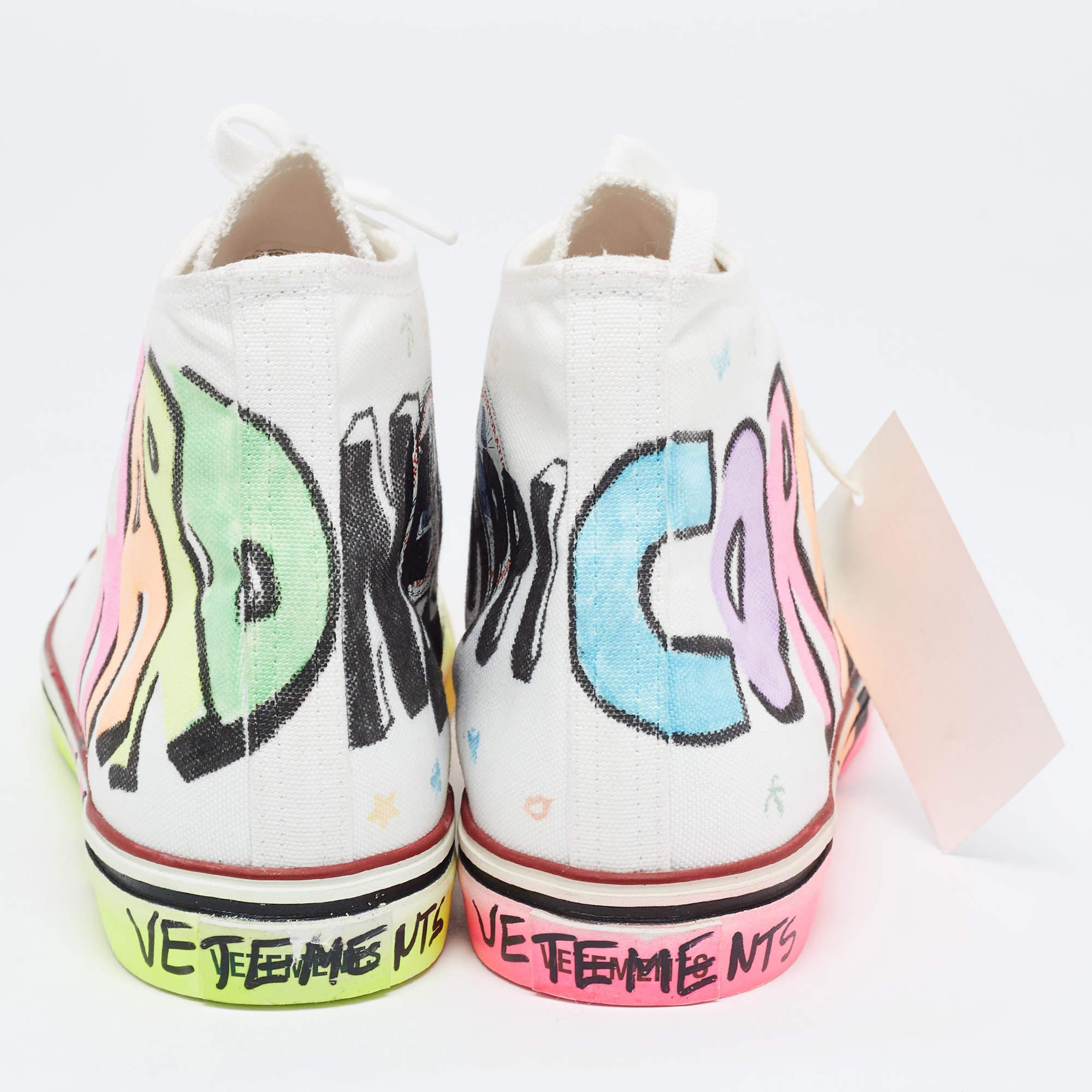 Vetements White Canvas Printed Hard Core Happiness High Top Sneakers Size 41 For Sale 3