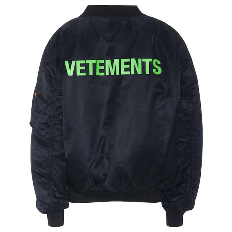 Vetements X Alpha Industries Reversible Cropped Bomber Jacket at 1stdibs