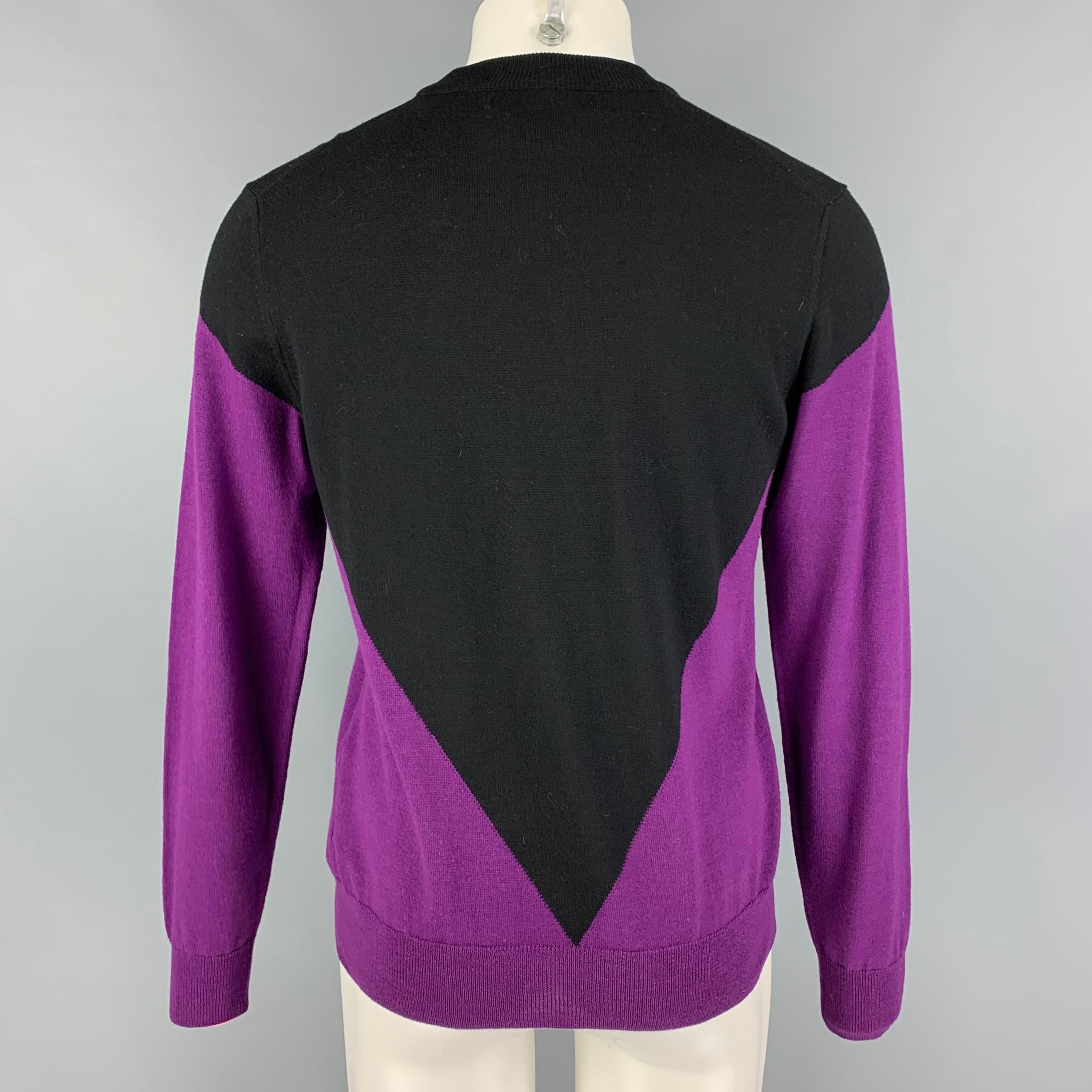 VETEMENTS x COMME des GARCONS SHIRT SS17 Size M Black Purple Graphic Sweater In Good Condition In San Francisco, CA