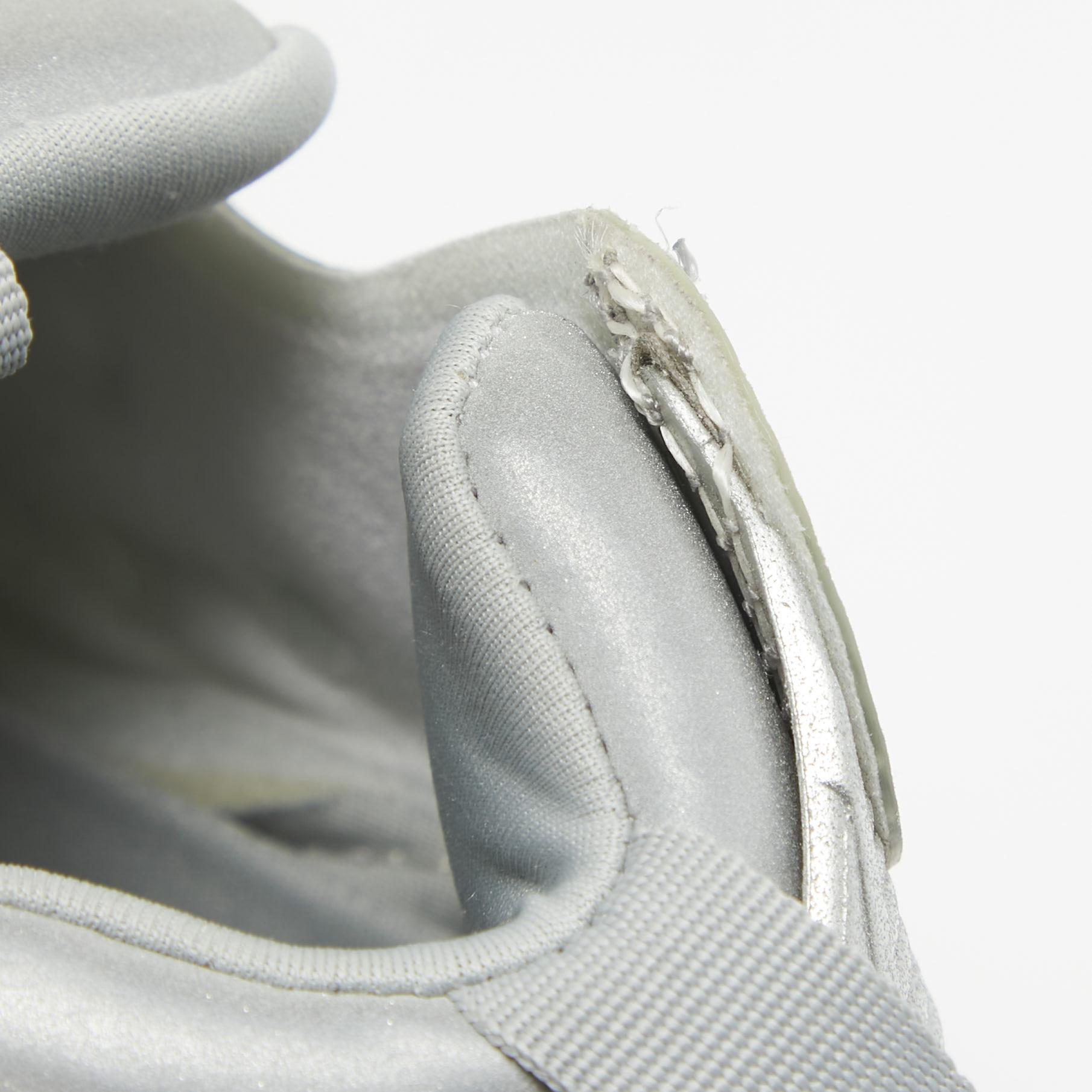 Vetements x Reebok Instapump Fury grigio in tessuto riflettente Taglia 38,5 4