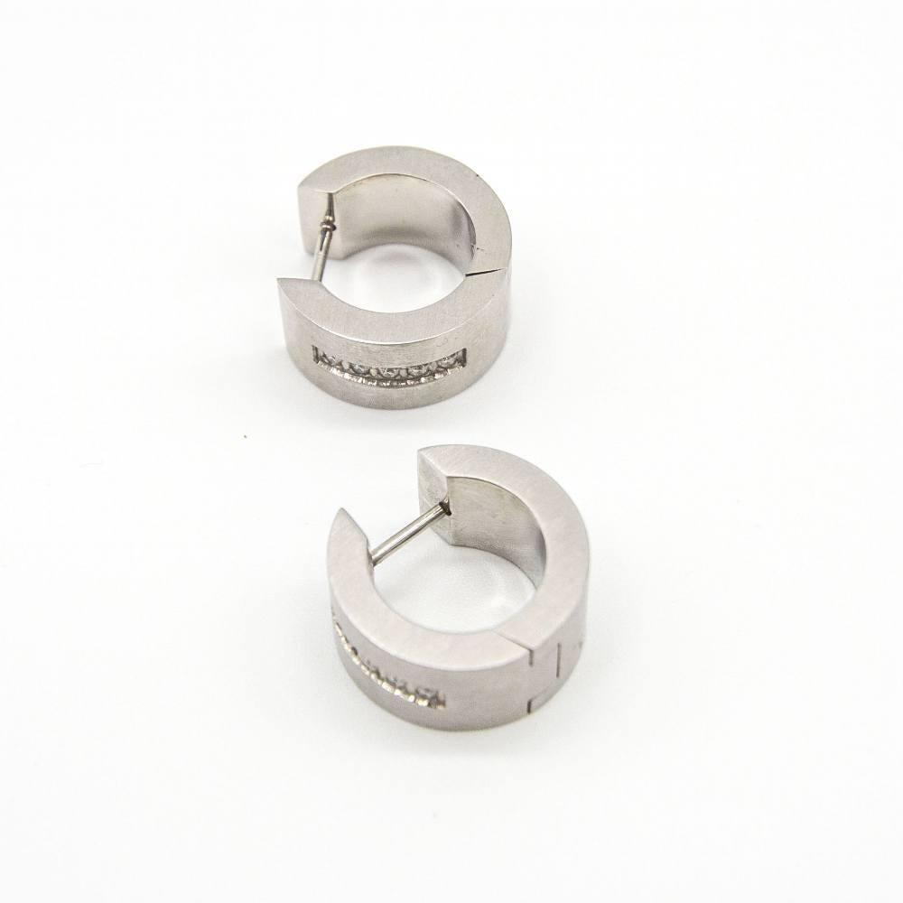 Women's or Men's VETO Earrings with 0.10ct Diamonds For Sale