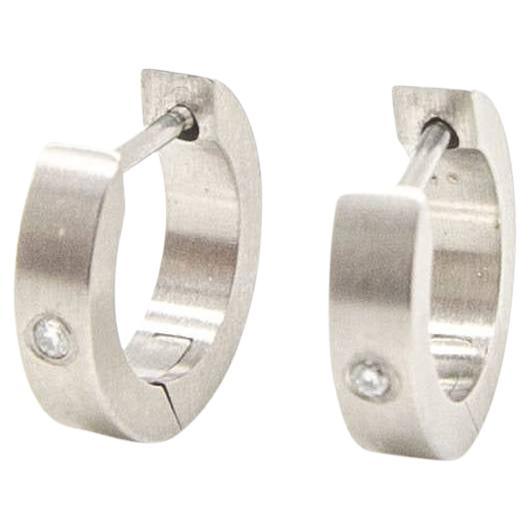 VETO Earrings with Diamonds