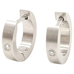VETO Earrings with Diamonds