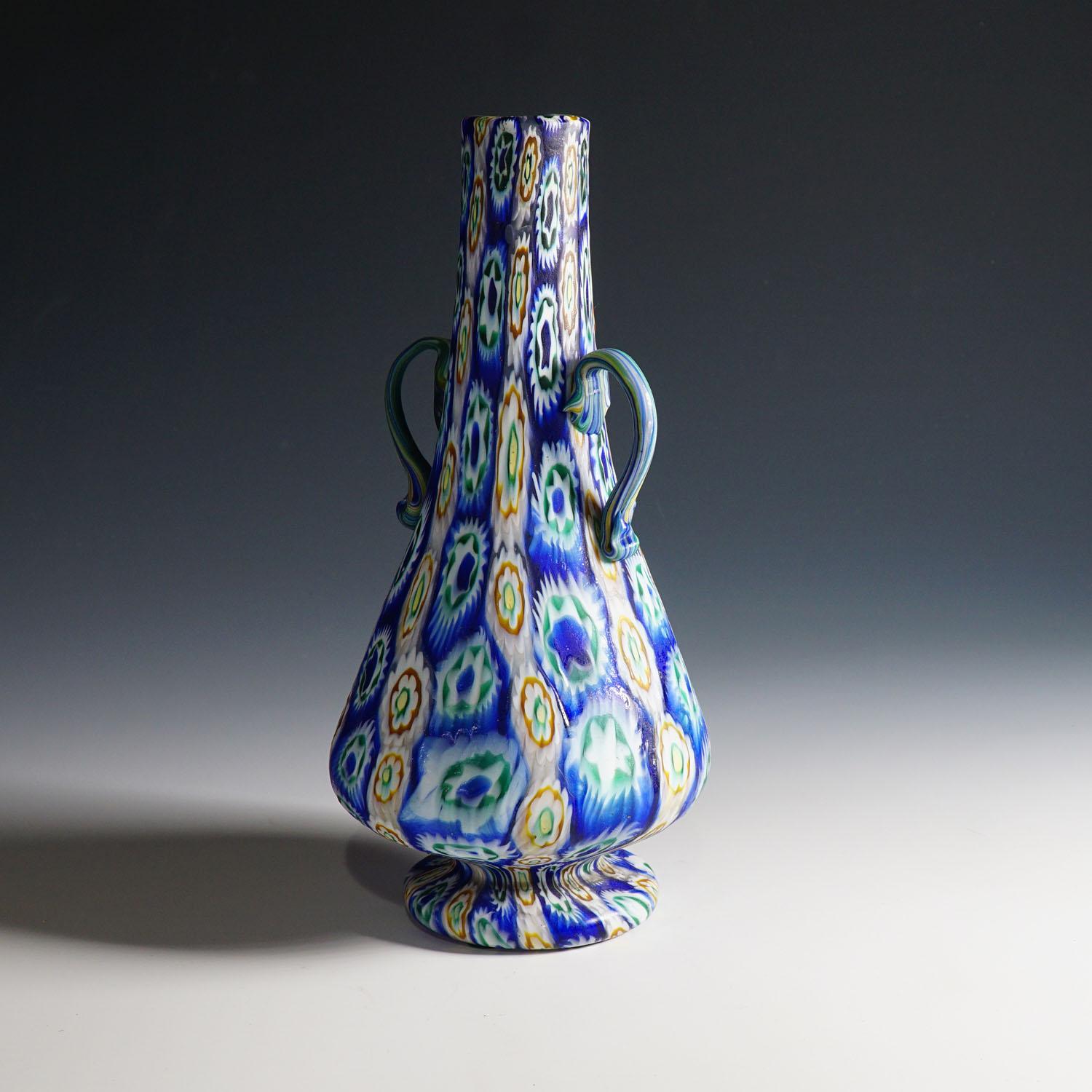Vetreria Fratelli Toso Millefiori Murrine-Vase, Murano, frühes 20. Jahrhundert (Italienisch) im Angebot