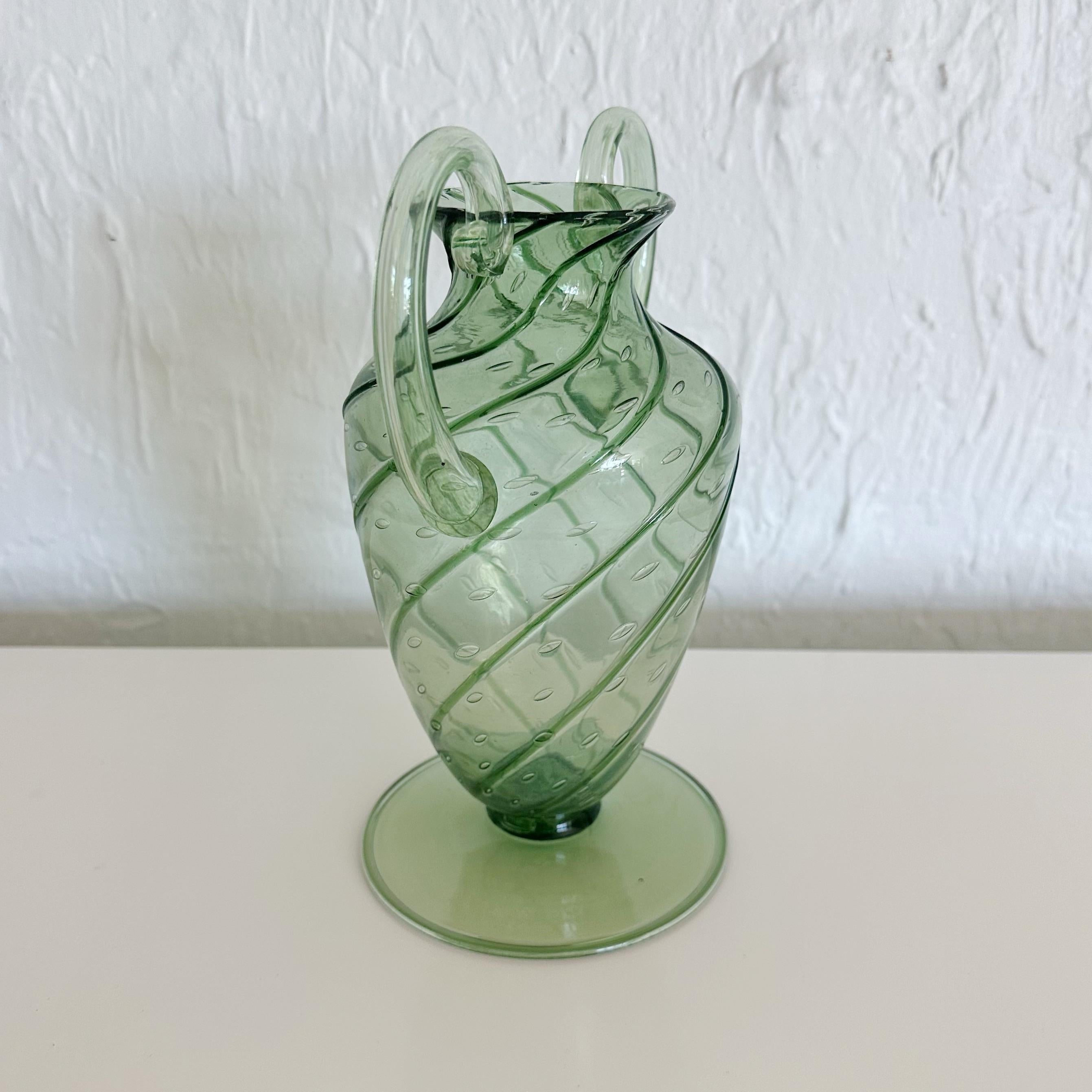 Italian Vetreria Fratelli Toso Soffiato Vase, Italy, 1930s