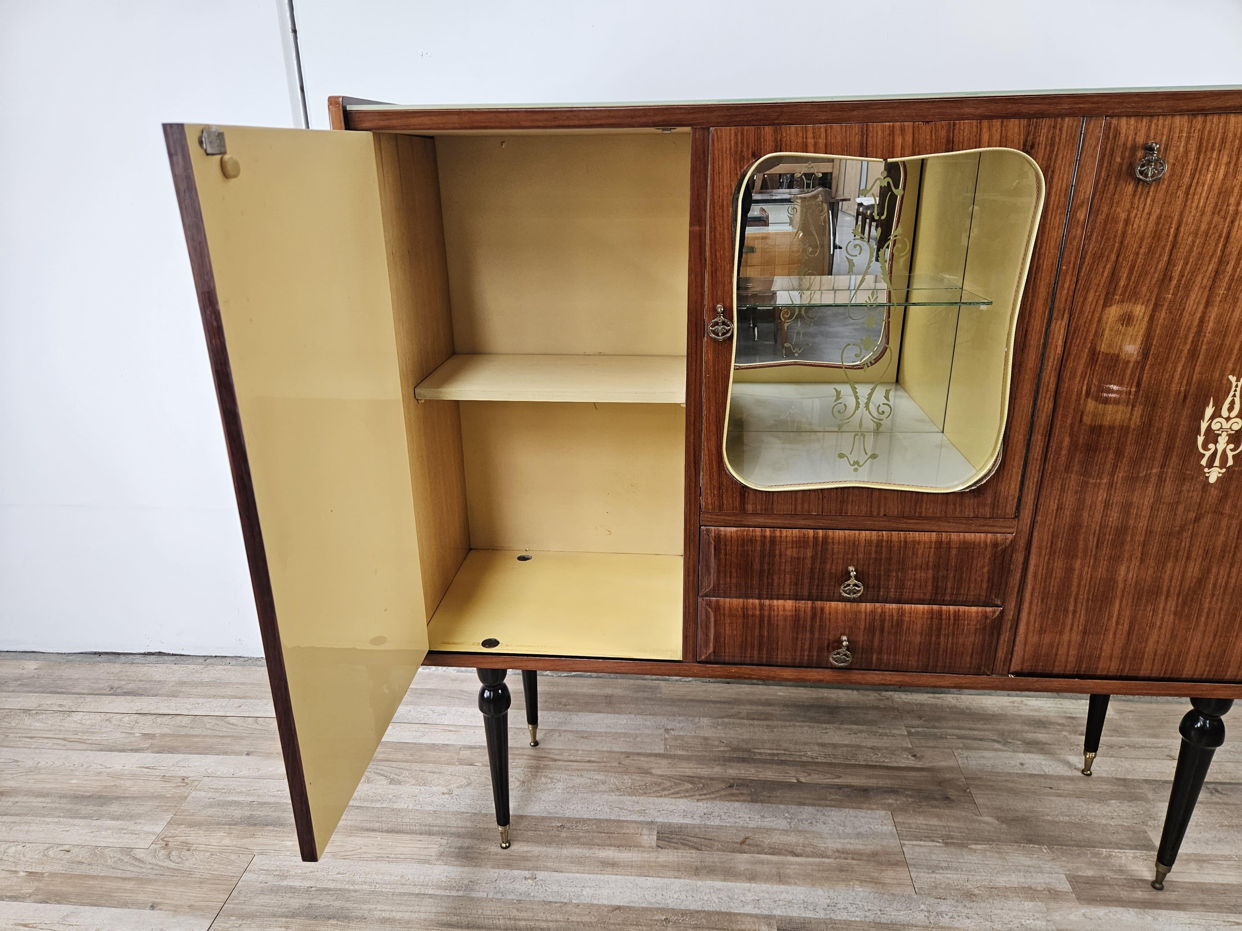 Italian Mid Century mahogany-covered display case with glass top 1960s For Sale 2