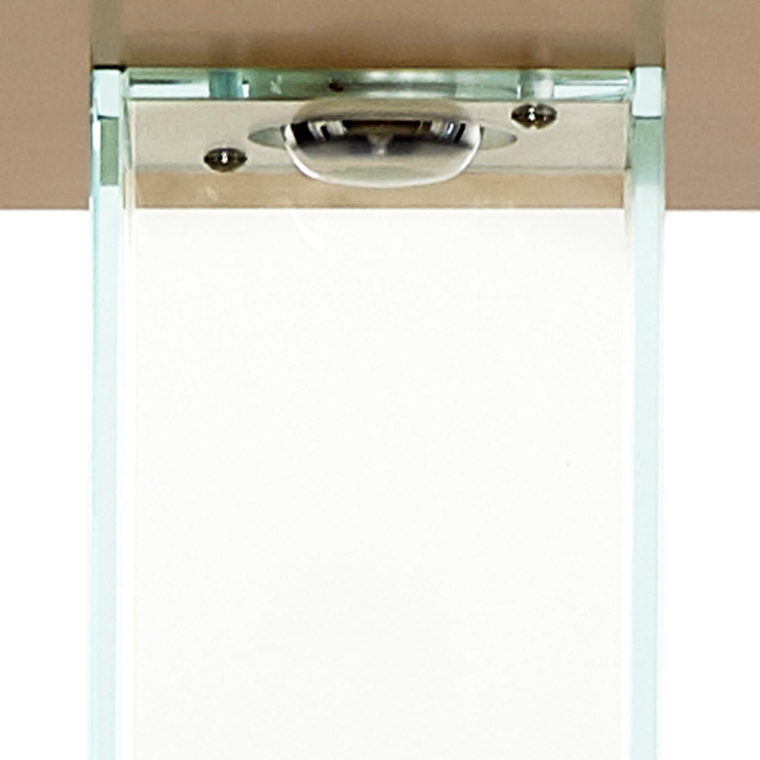 Laccato Vetrinetta in cristallo Padma disegnata da Ettore Sottsass per Memphis, 2000. in vendita