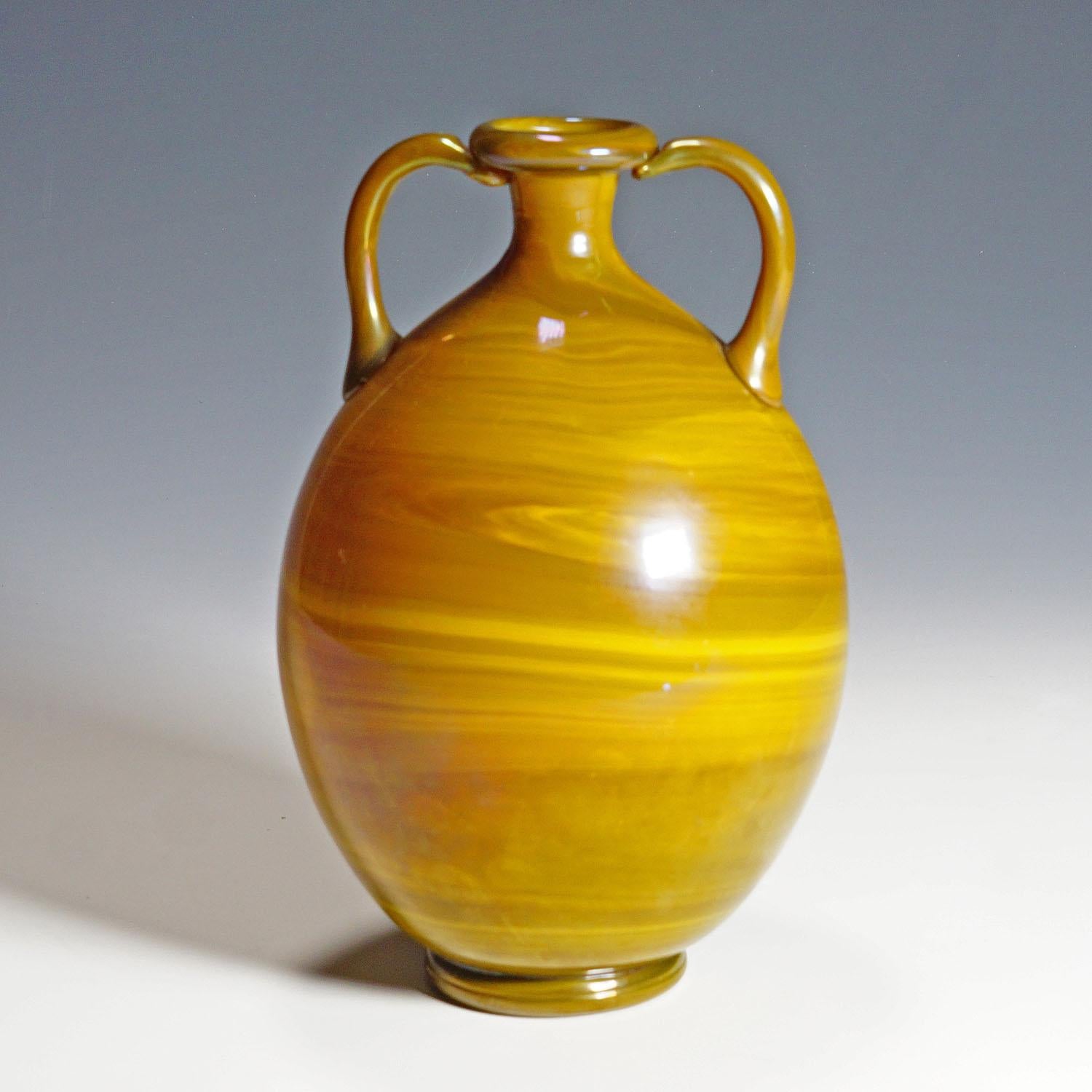 Art Glass Vetro Calcedonio Vase by Napoleone Martinuzzi for Venini Murano, ca. 1930s For Sale