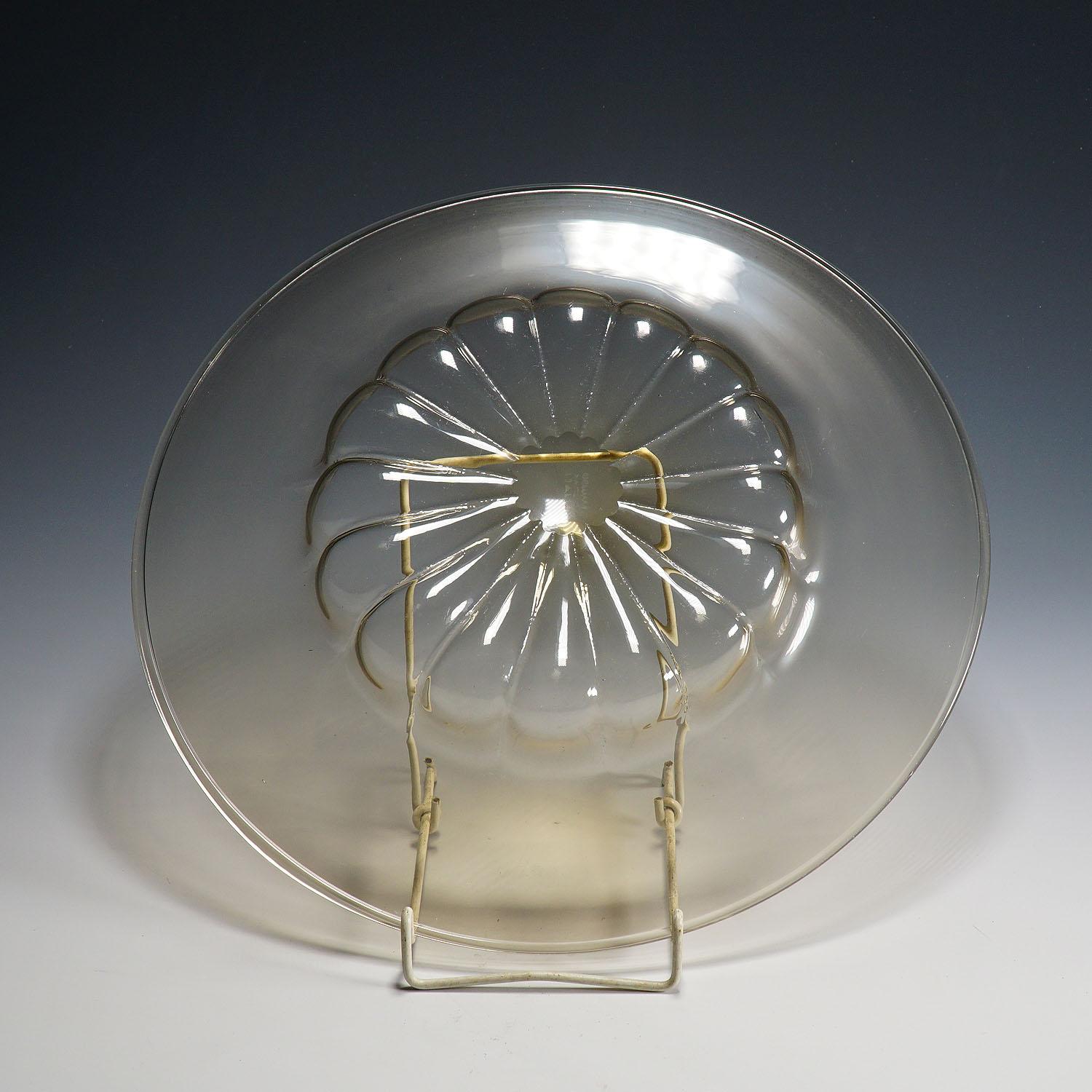 Mid-Century Modern Vetro Soffiato Glass Plate by Vittorio Zecchin for Venini Murano