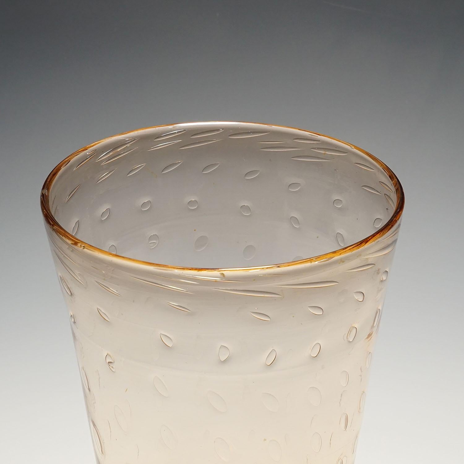 Mid-Century Modern Vetro Soffiato Glass Vase by Vittorio Zecchin for Venini Murano ca. 1920s