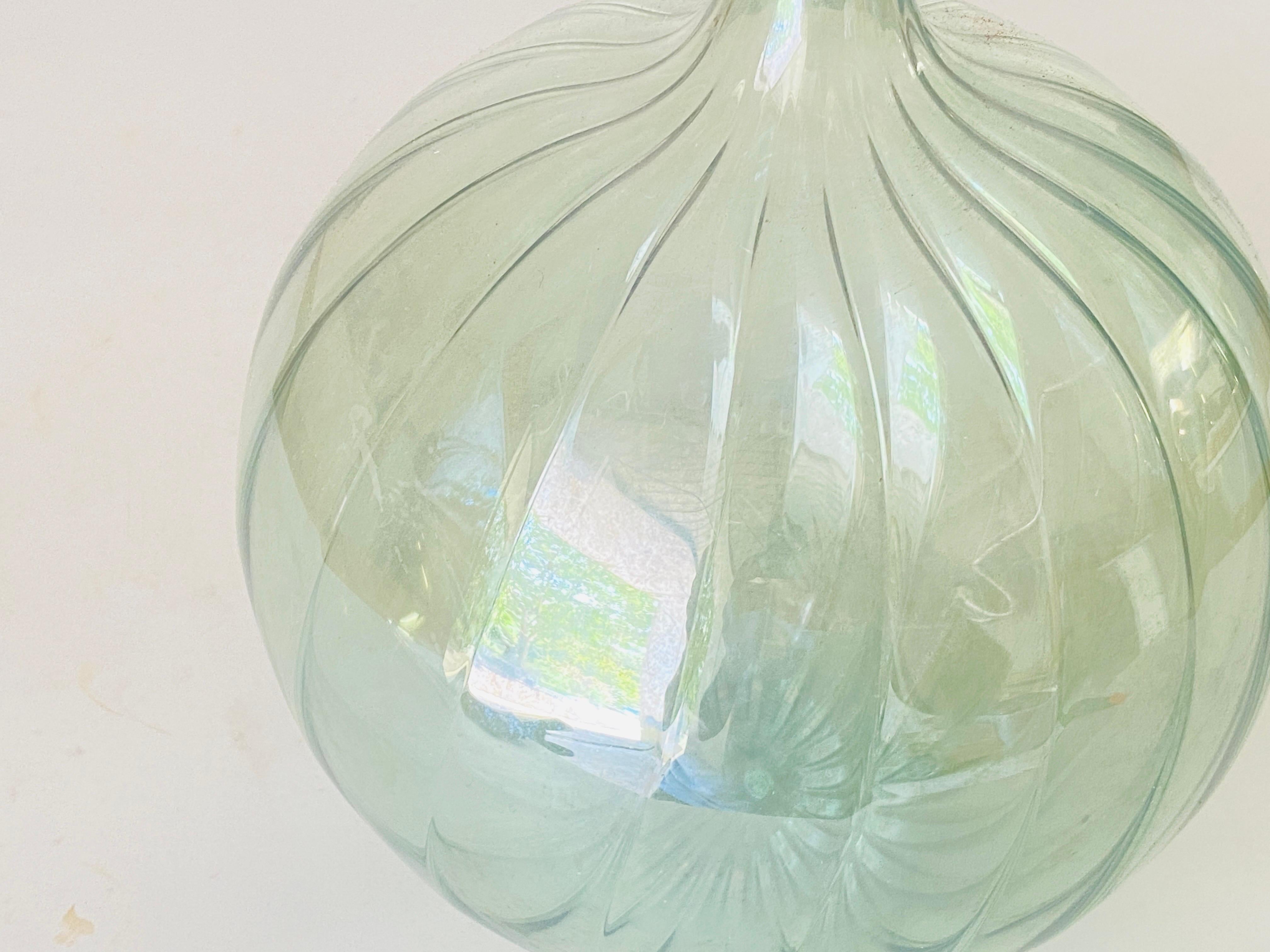 Vetro Soffiato Glass Vase for Venini Murano, circa 1970 Green Color Very Light In Good Condition For Sale In Auribeau sur Siagne, FR