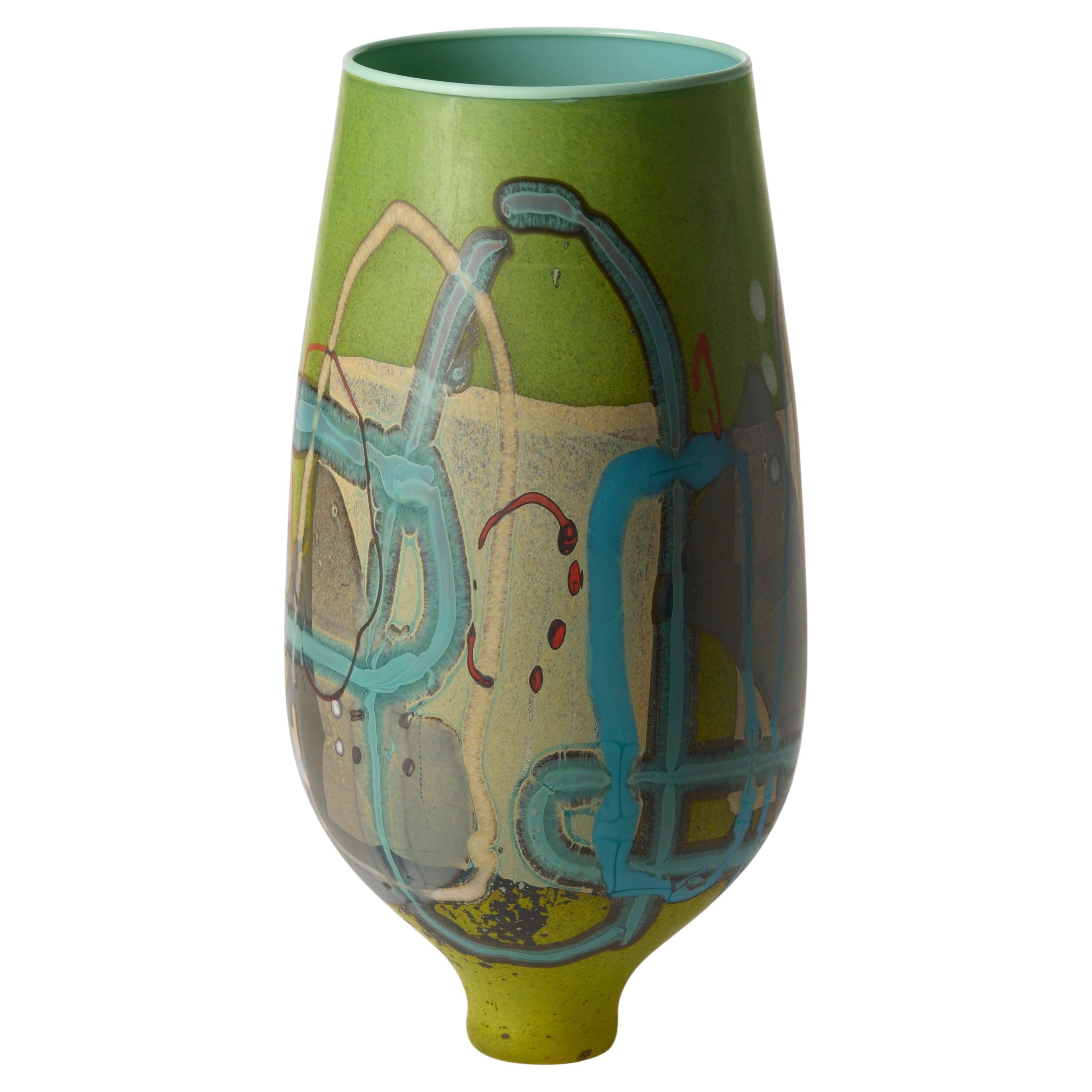 Vetrograph Limosum, jarrón de cristal con diseño abstracto verde lima y aqua de Anne Clifton