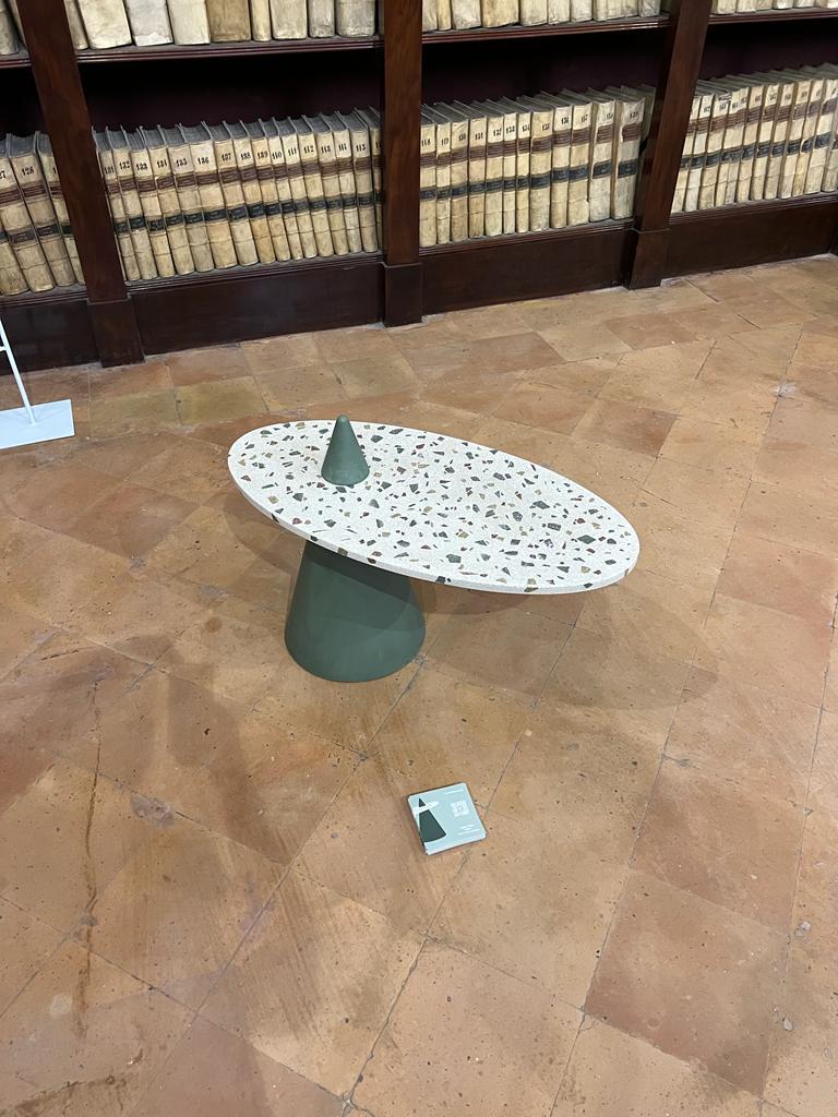 Vetta Concrete and Terrazzo Coffee Table by Studio Algoritmo for Forma&Cemento  For Sale 3