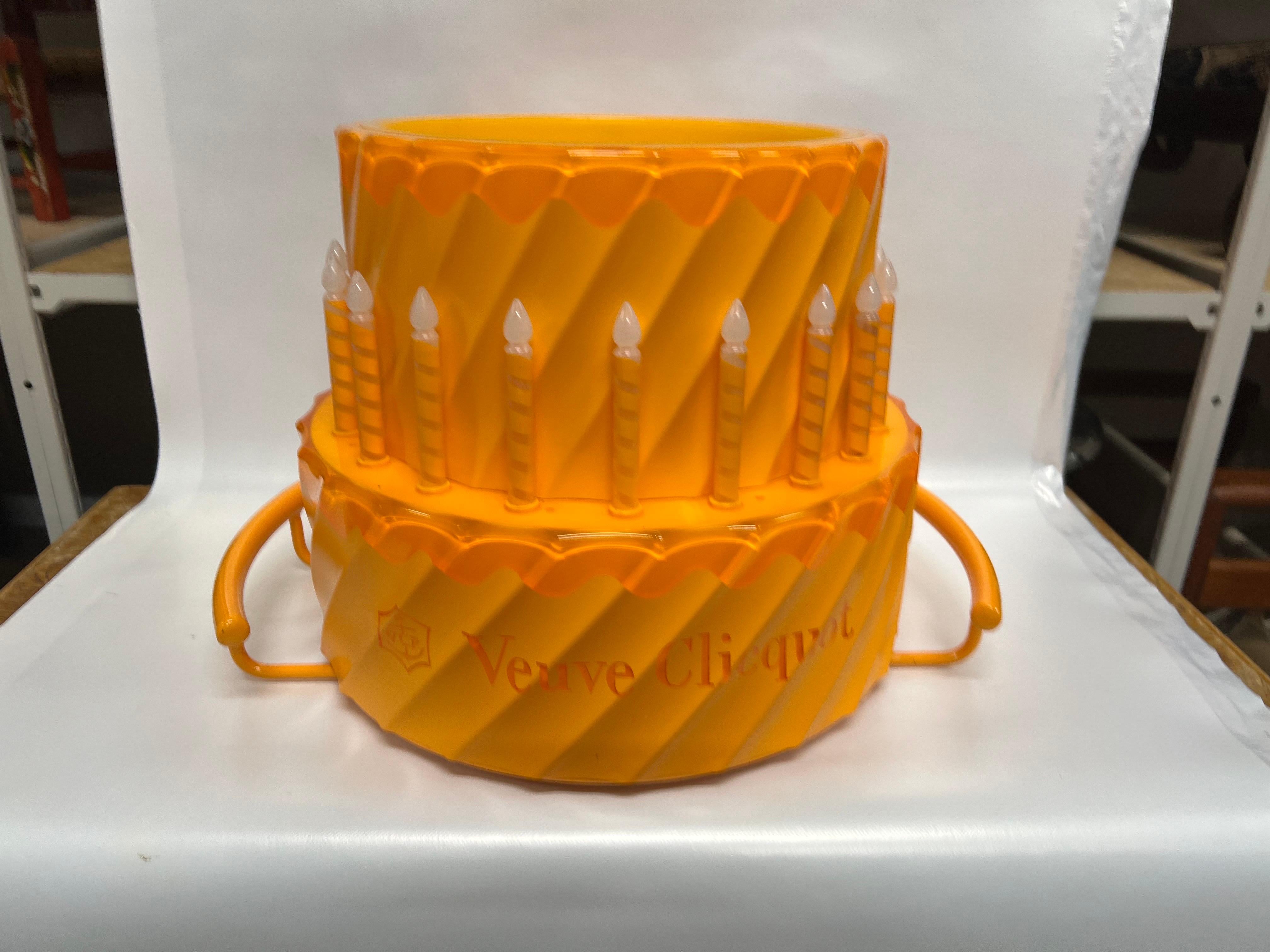 Veuve Clicquot Special Edition magnum Champagne Bottle chiller 2
