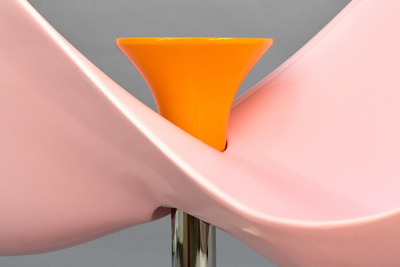 Veuve Cliquot Pink Loveseat by Karim Rashid For Sale 2