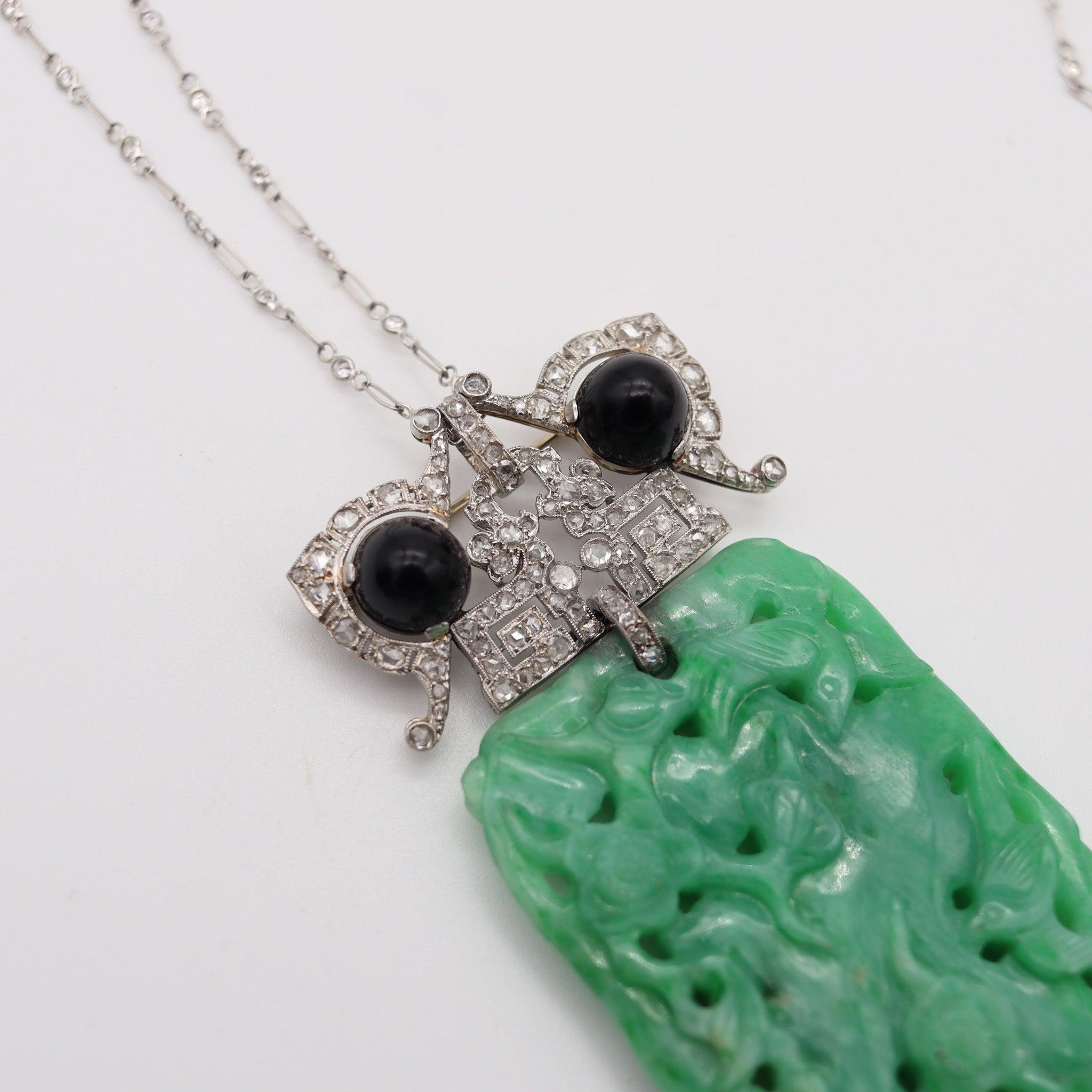 VEVER Paris 1920 Deco Platinum Necklace-Brooch With Jadeite, Diamonds & Onyx In Excellent Condition For Sale In Miami, FL