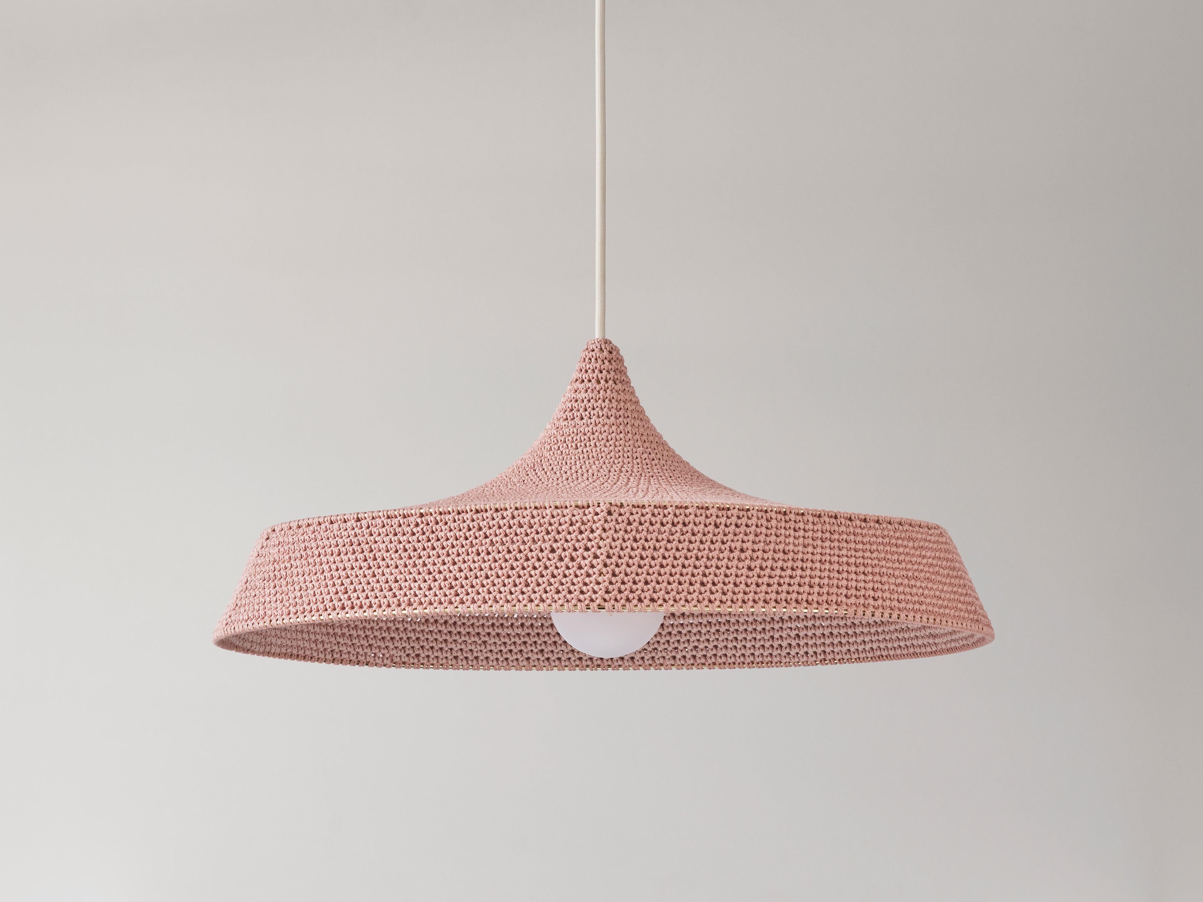 Handgefertigter Vex-Anhänger, Ø50cm/19.7in (Skandinavische Moderne) im Angebot