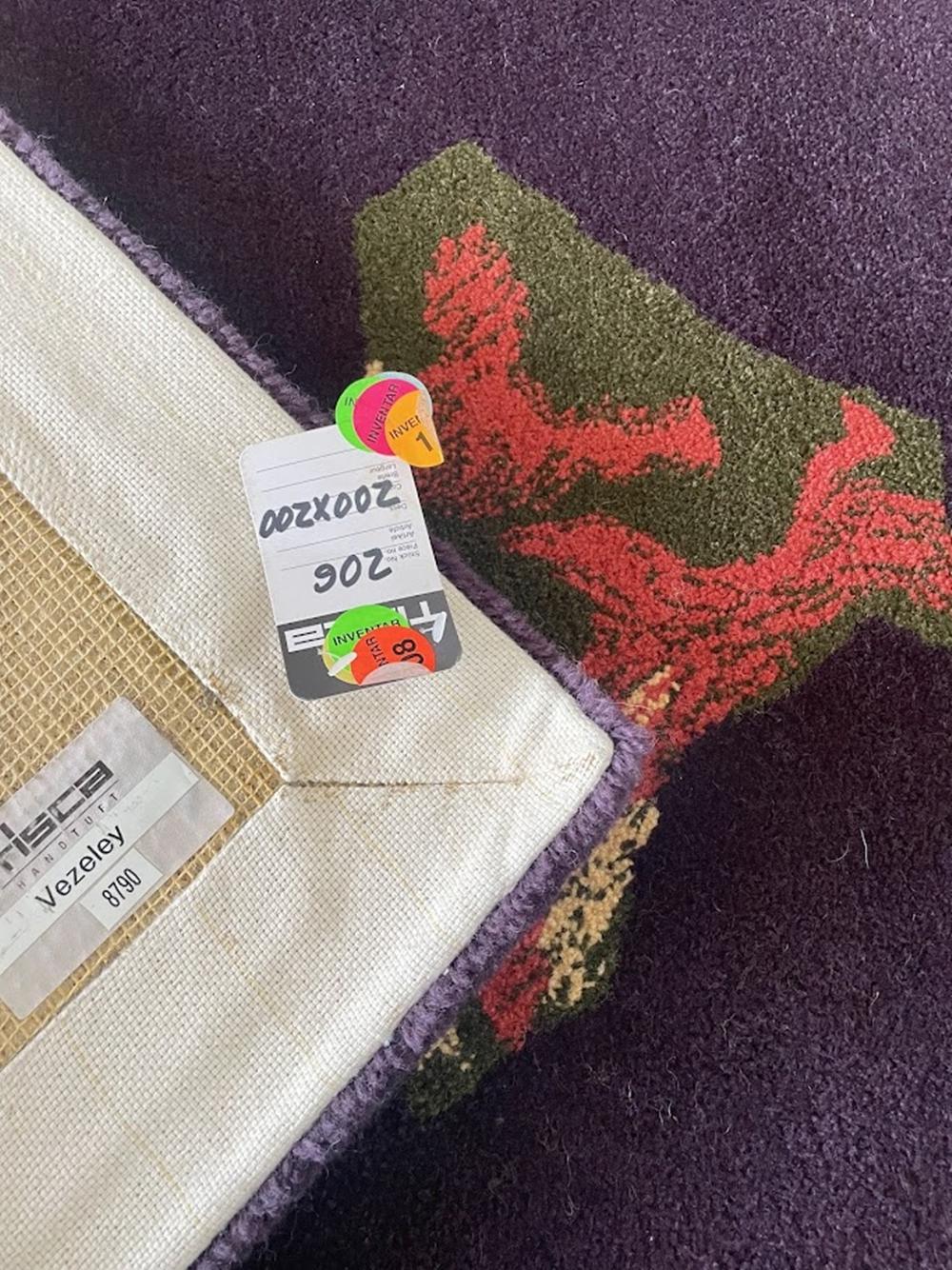 Vezeley Künstlerischer handgetufteter Teppich von Tisca, Schweiz, 1990er Jahre (Handgefertigt) im Angebot