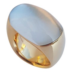 Vhernier 18 Karat Red Gold, Mother of Pearl and Rock Crystal Biscuit Ring