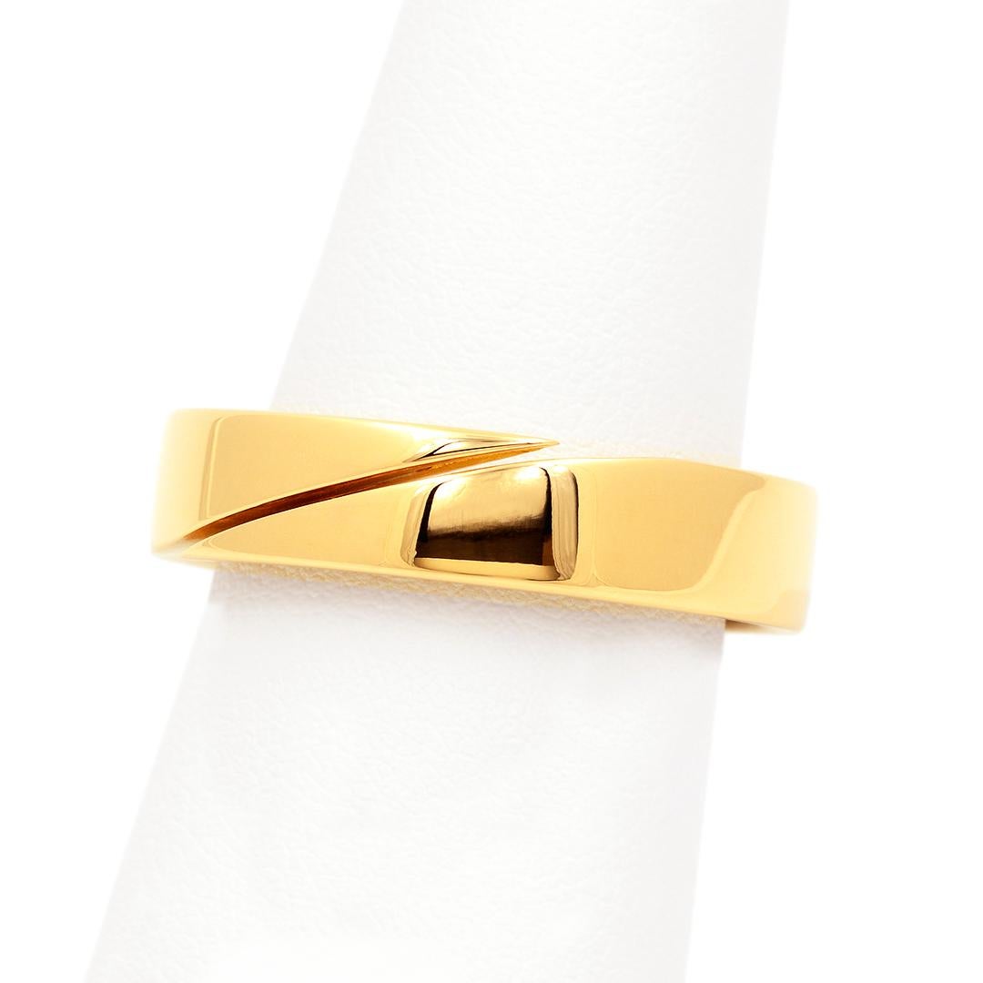 Flacher Bandring, 18 Karat Roségold, von Vhernier im Zustand „Hervorragend“ in Dallas, TX