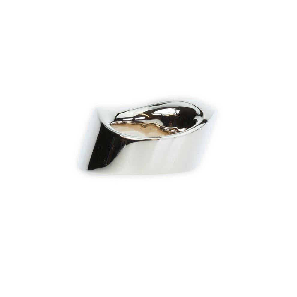 Vhernier Aquamarine Mother-of-Pearl Diamonds White Gold Onda Ring For Sale 1