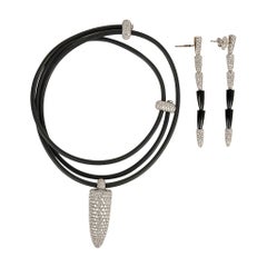Vhernier Calla Necklace / Earrings Set Diamonds Black Onyx 18 Karat White Gold